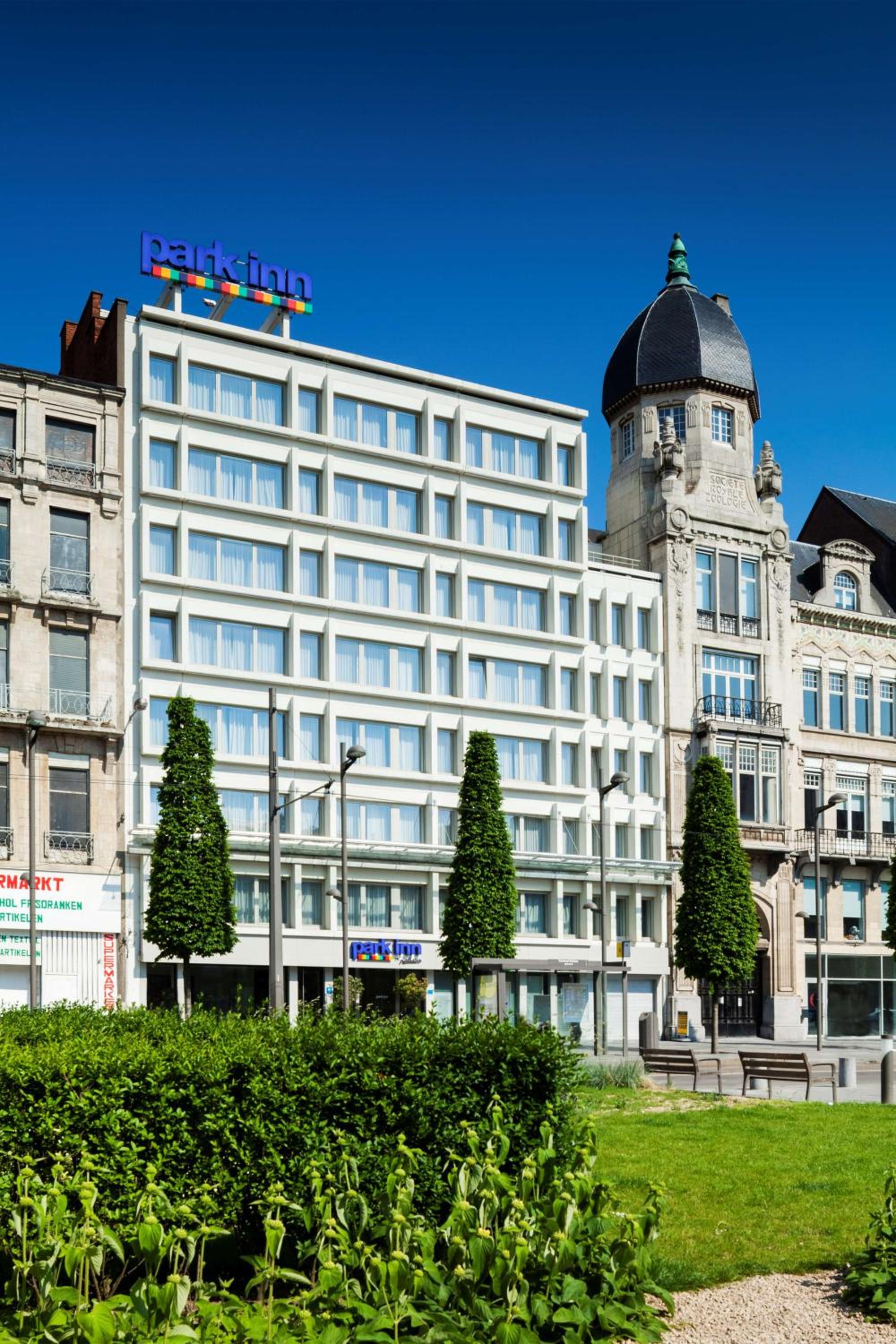 Hotel Park Inn by Radisson Antwerp City Centre - Image 1