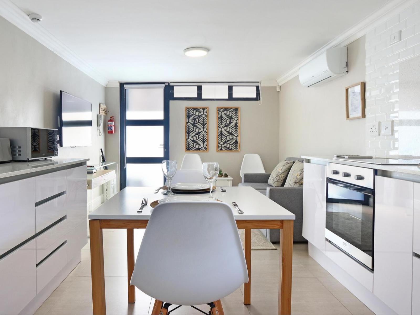 STAR APARTMENTS