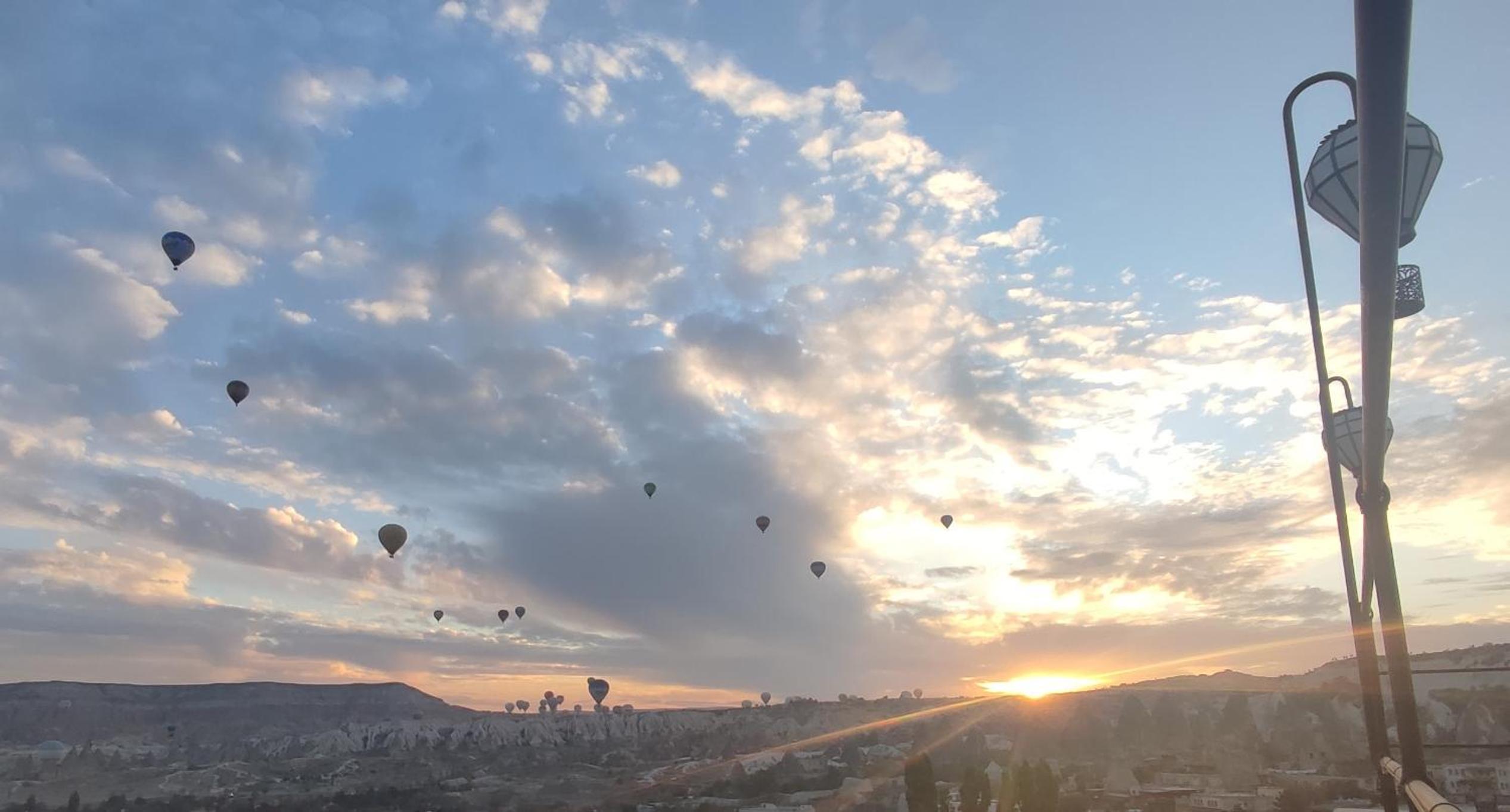 Balloon View Hotel - Image 28