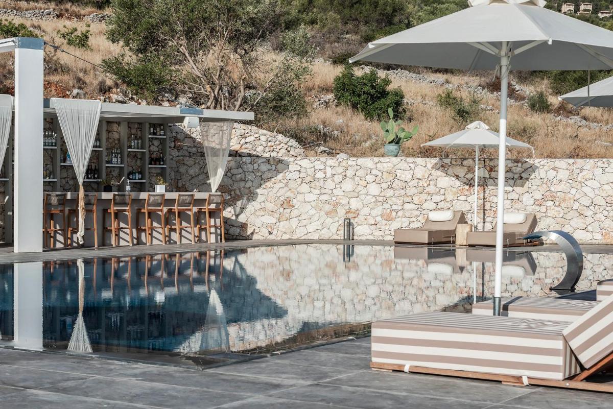 outdoor BBQ area