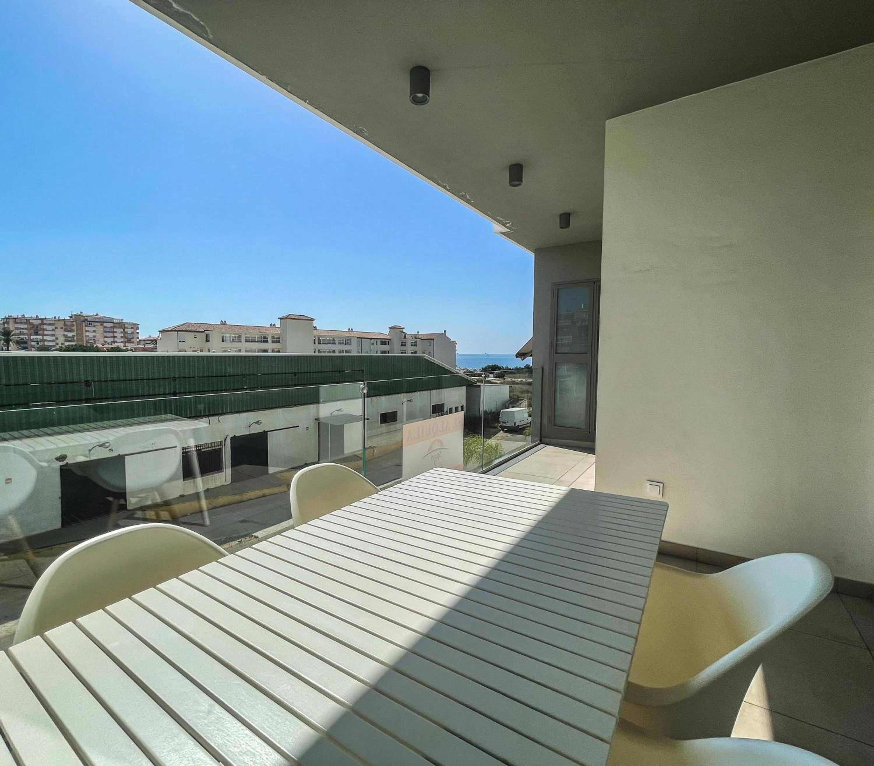 Sunrise Panorama en Torrox Costa — balance & terrace