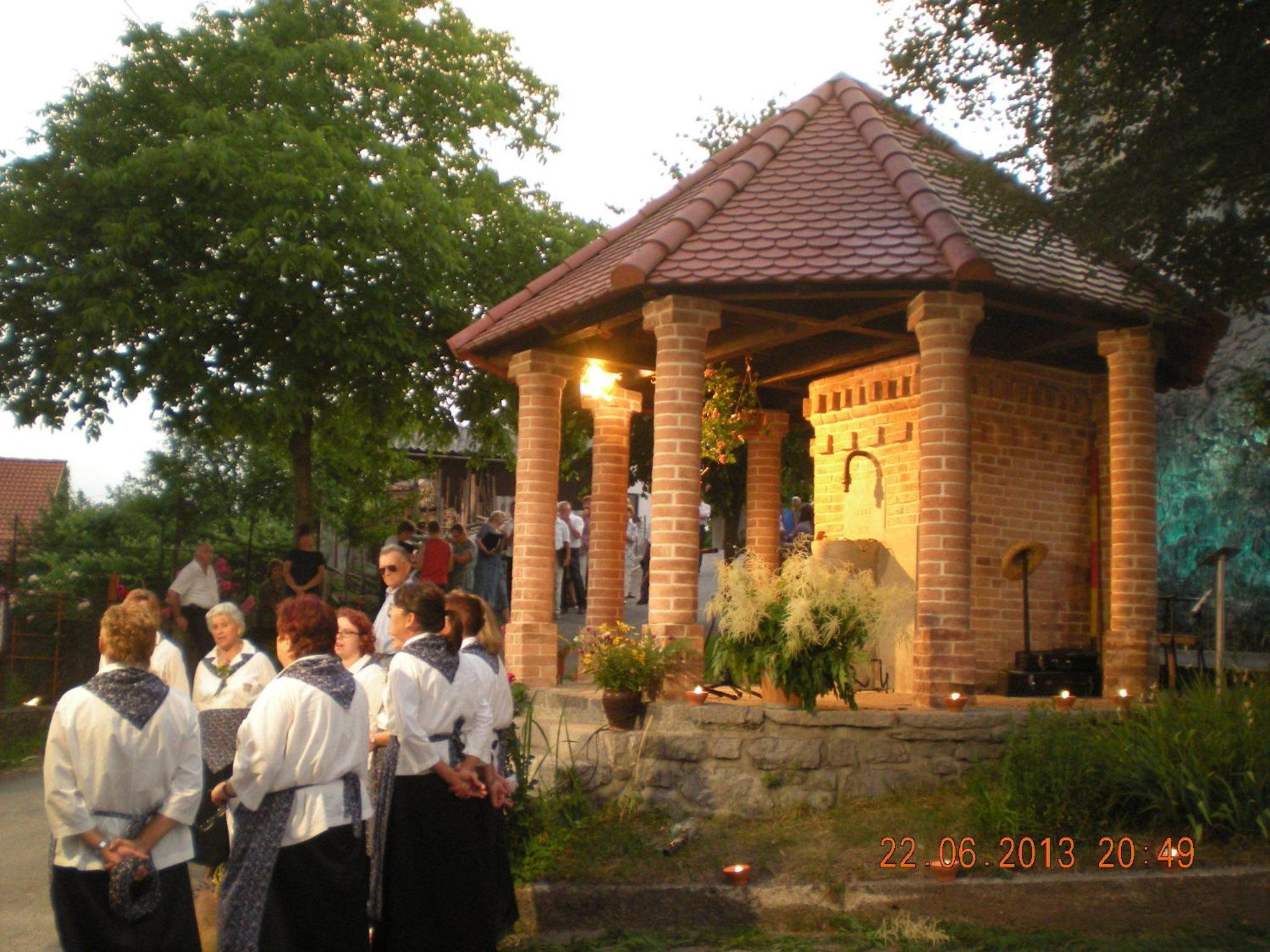 Photo 13
