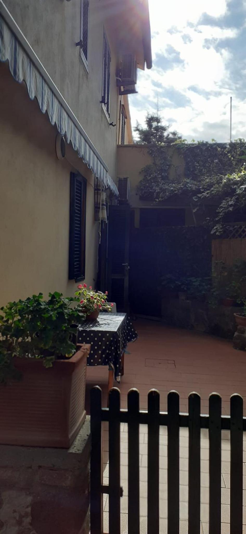 CASA VACANZE IN CAPRAIA ISOLA view 4