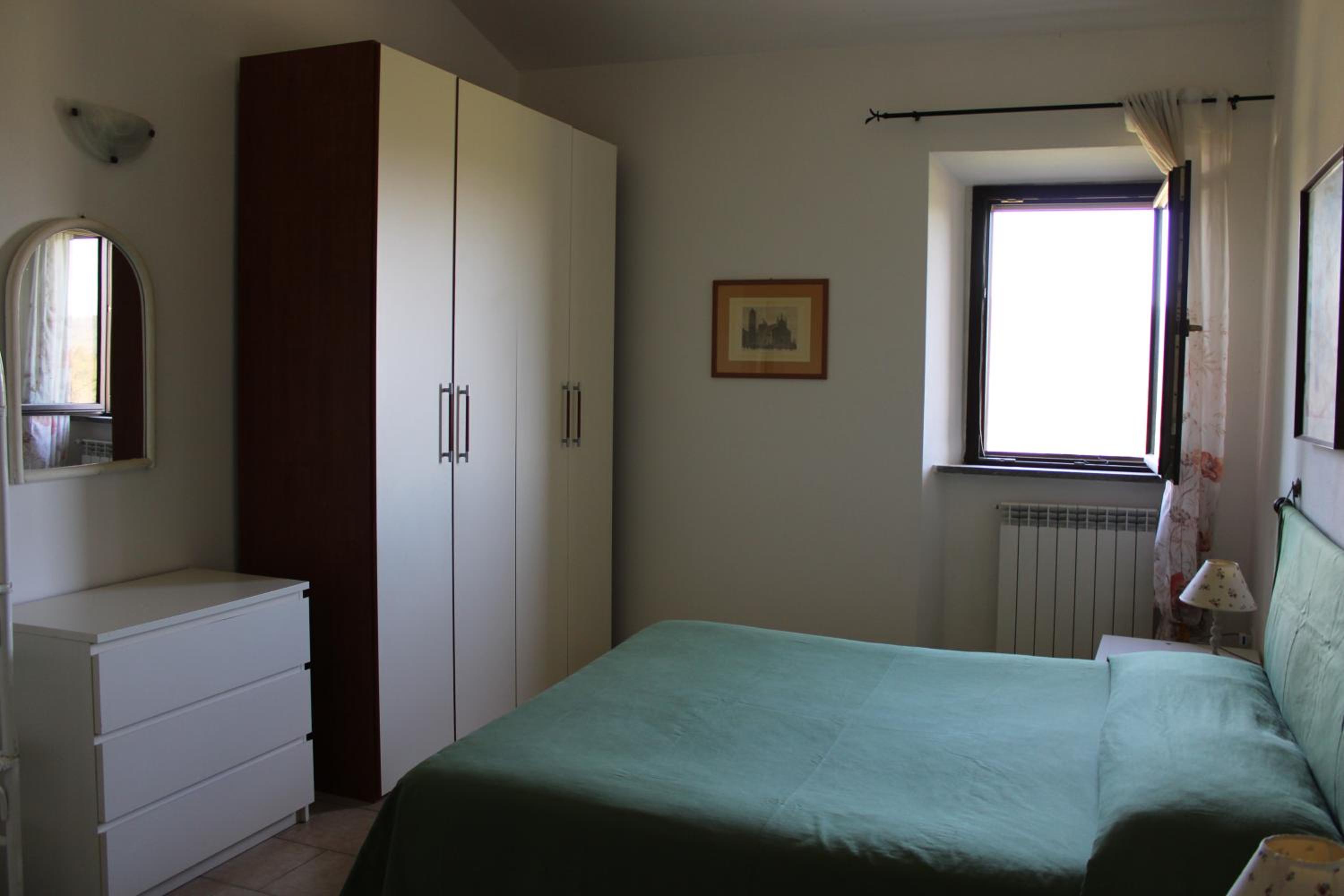 Photo 52
