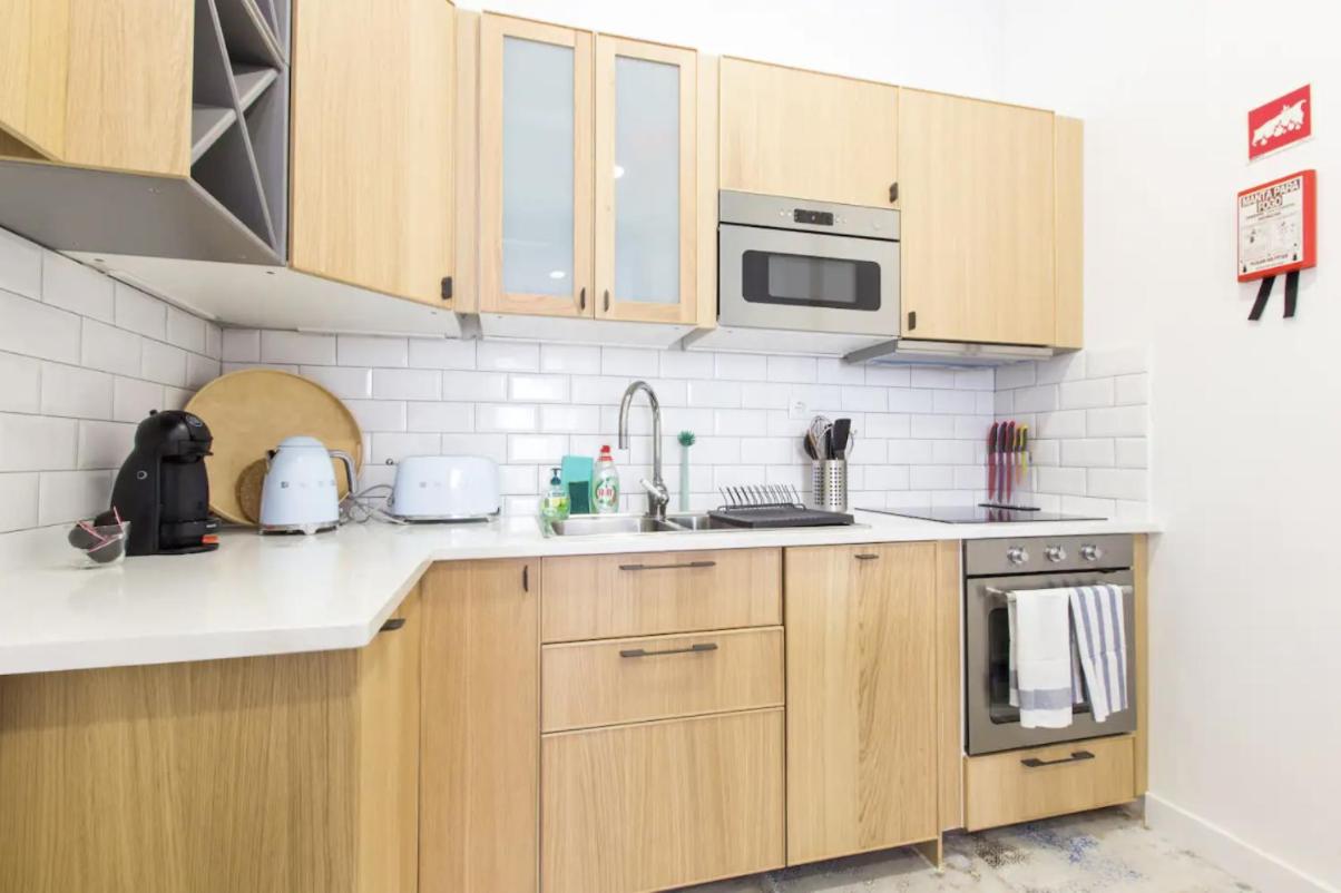 Beautiful 2BR high ceiling/50m from TimeOut market view 5