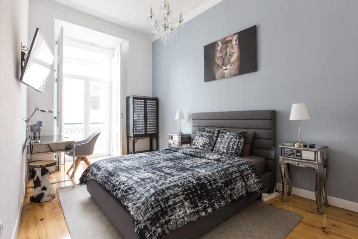 Beautiful 2BR high ceiling/50m from TimeOut market view 3