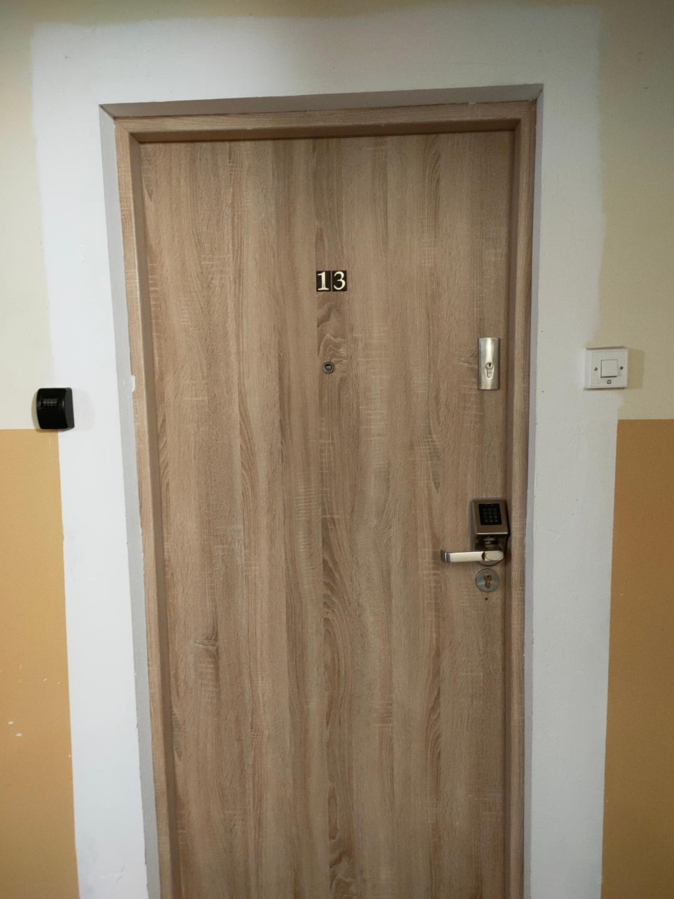 Photo 18