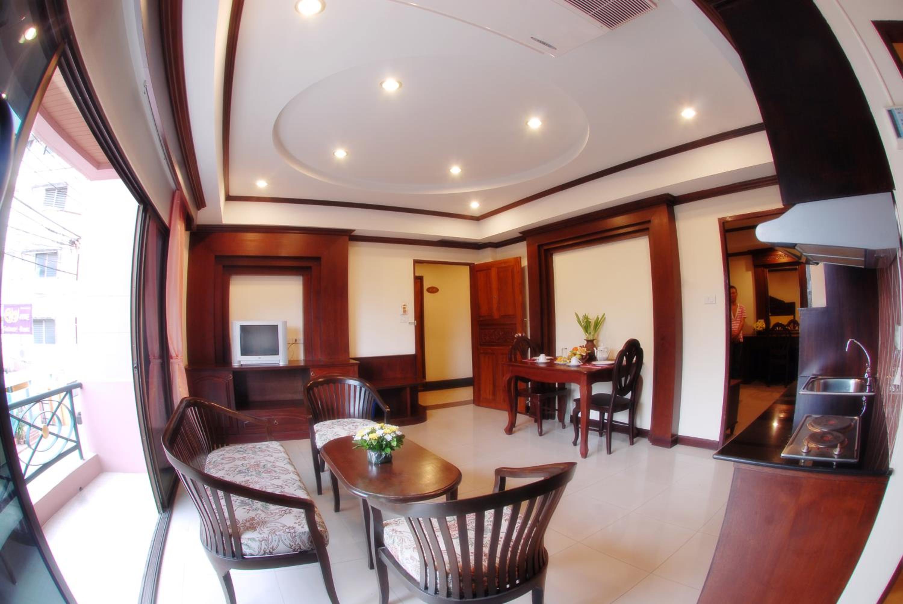 Golden Villa Pattaya