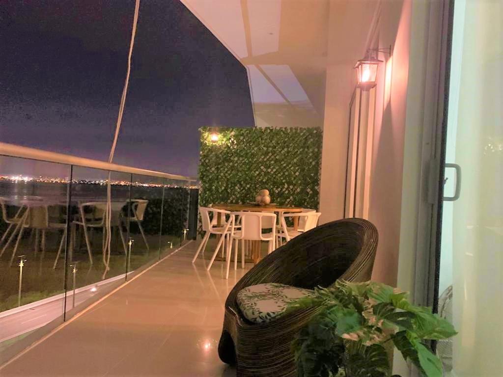 Hermoso apartamento con todas las comodidades acceso directo a la playa ubicado en el edificio Morros Epic
