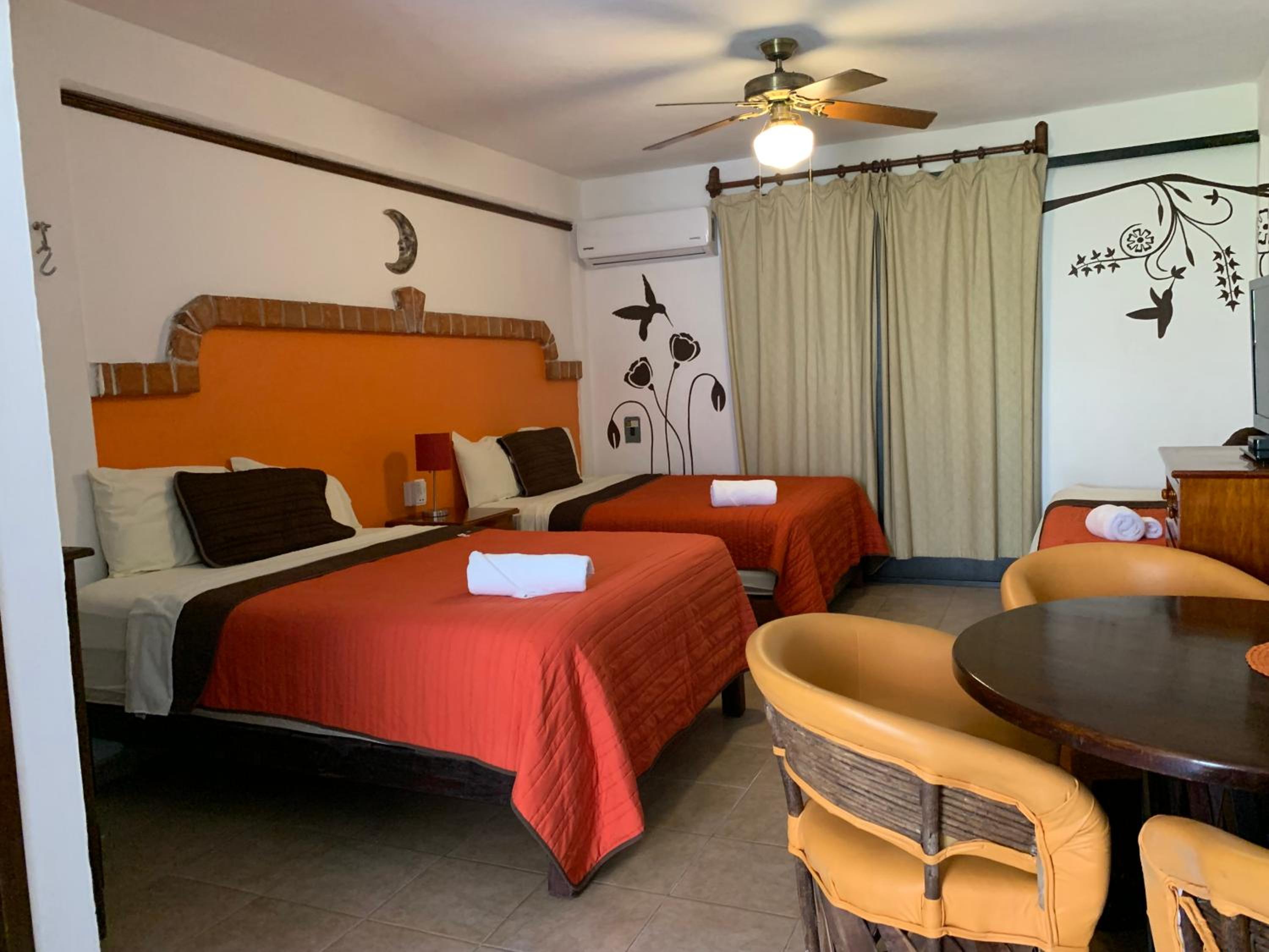 Suites Fenicia