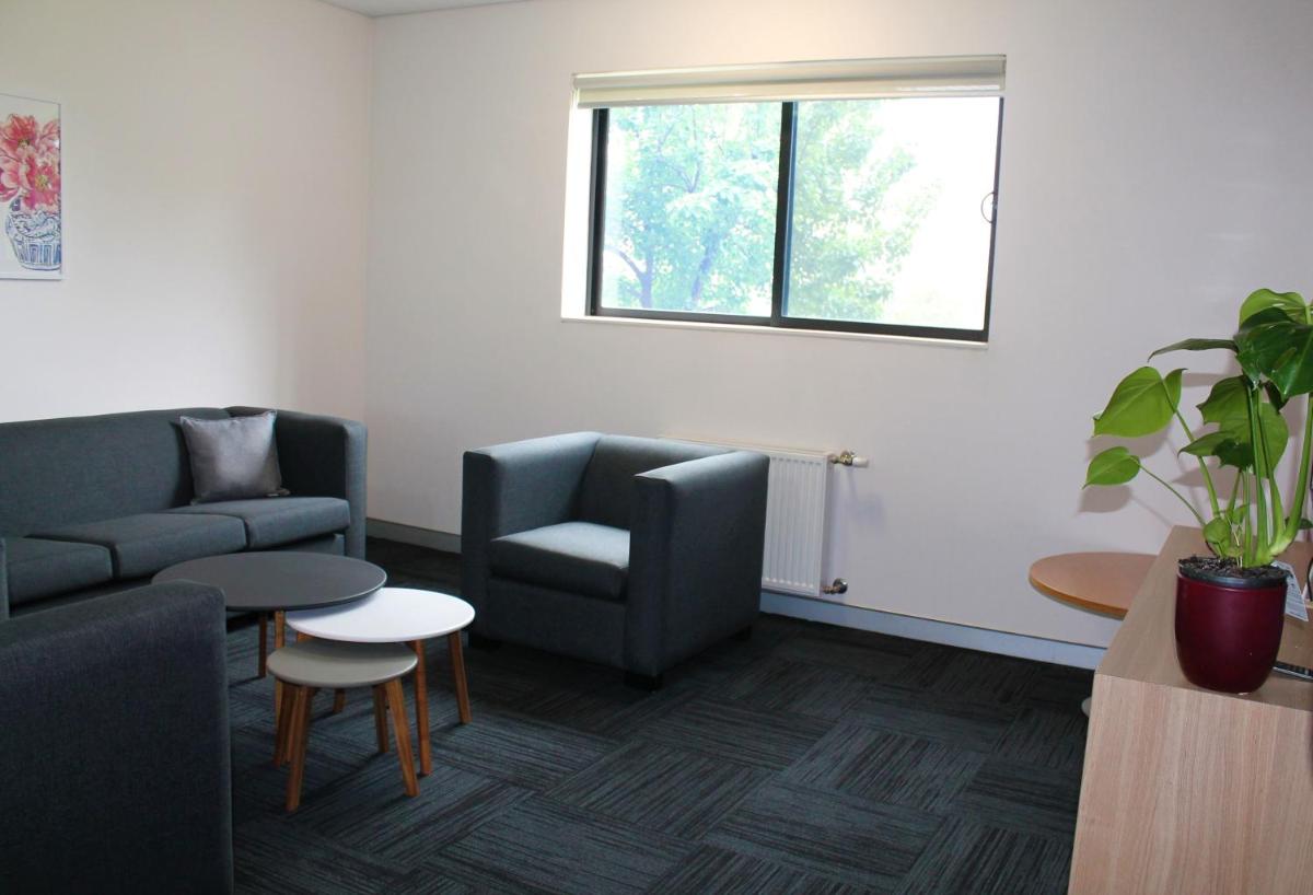 Western Sydney University Village - Penrith