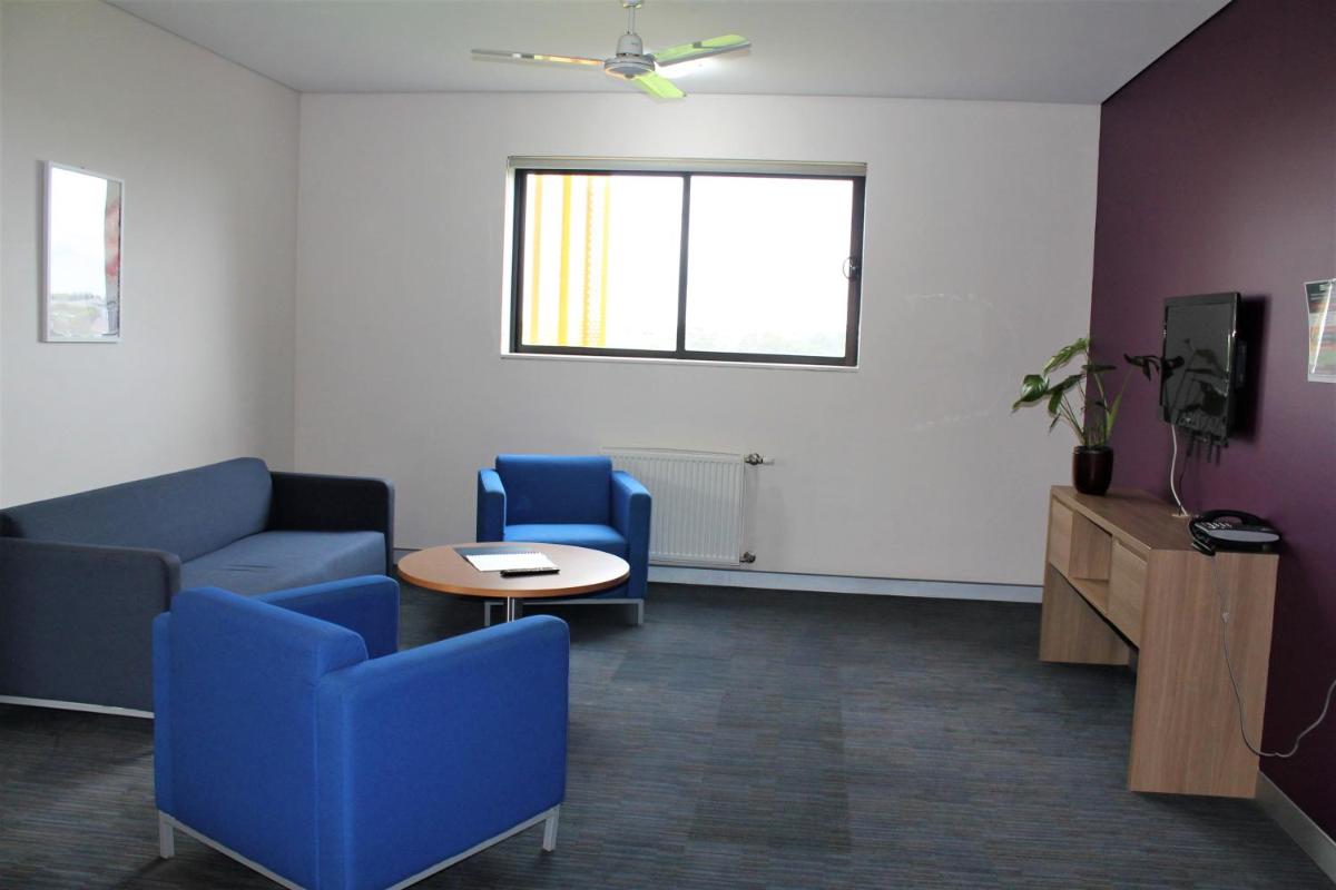 Western Sydney University Village - Penrith