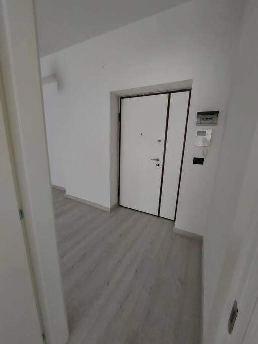 Lovely Central Apartment view 4