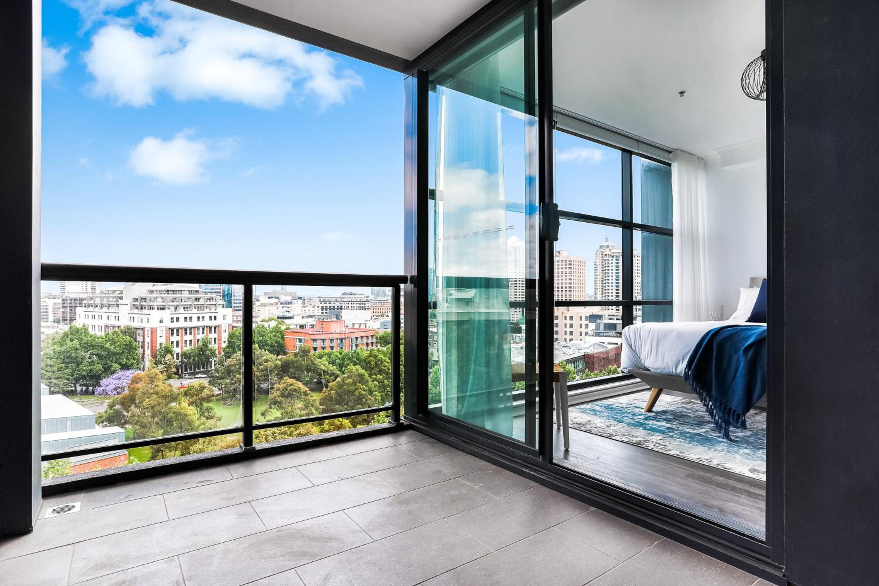 Surry Hills Modern One Bedroom Apartment -GOUL