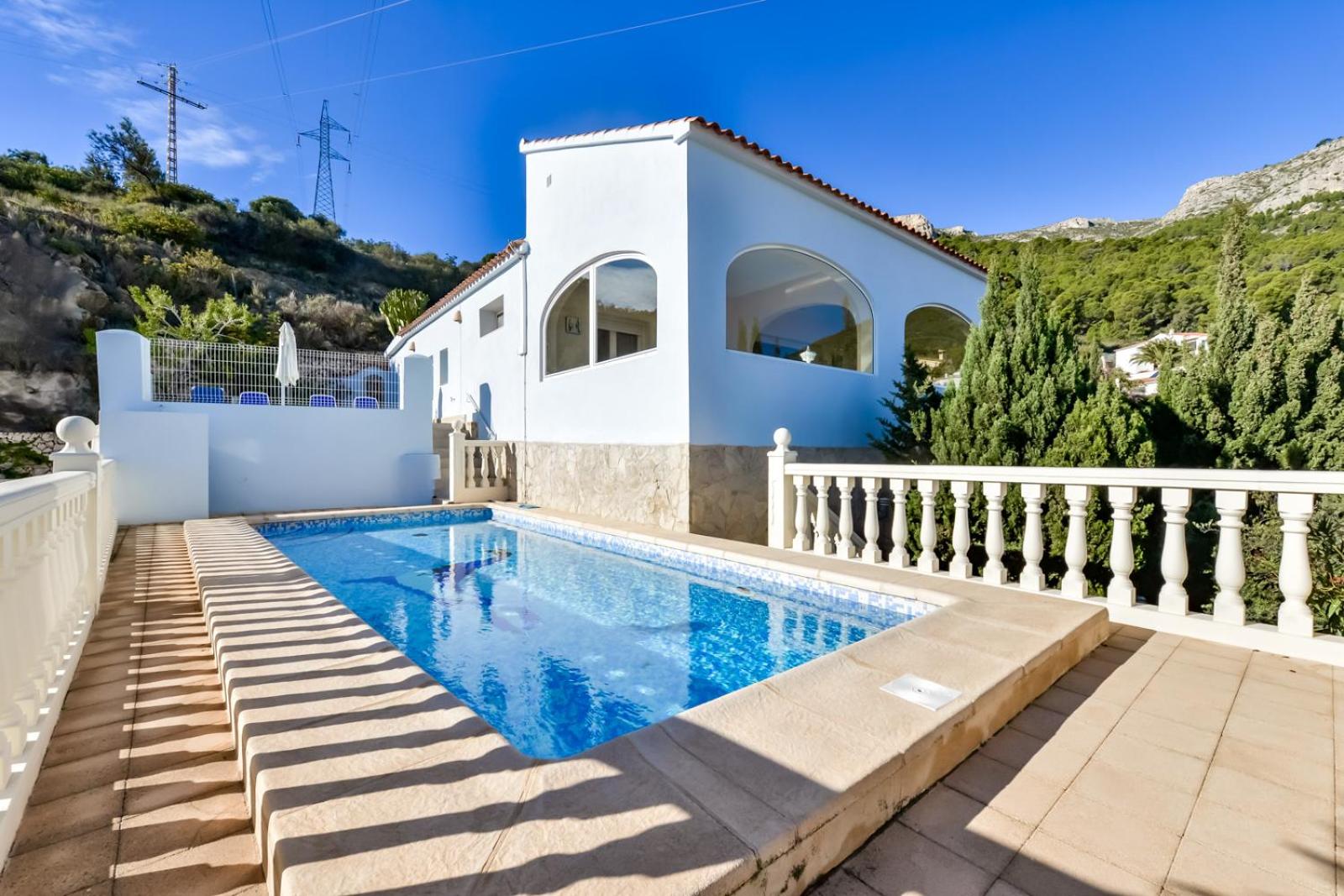 Villas Guzman - Cucarres view 5