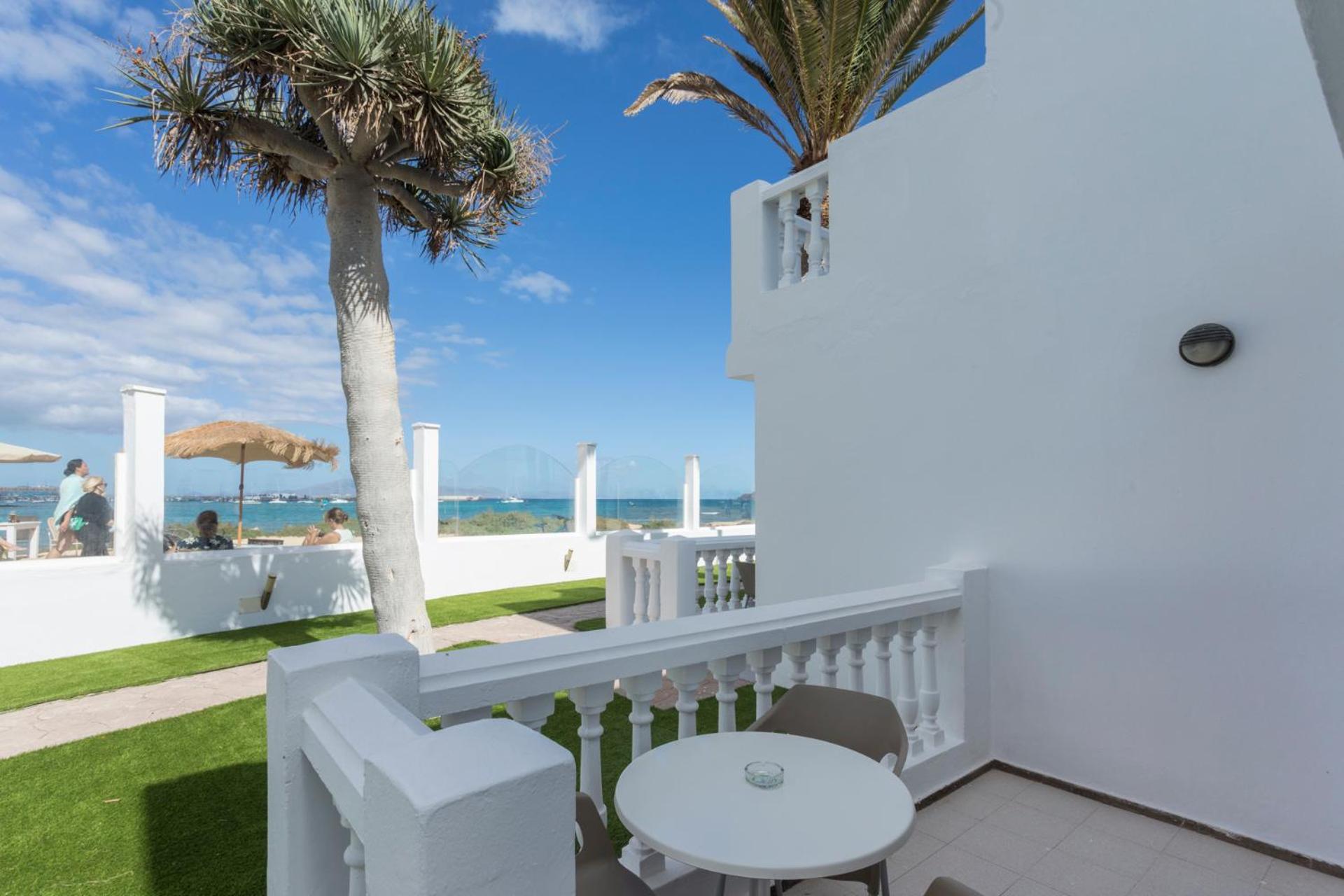 Apartamentos LIVVO Galera Beach