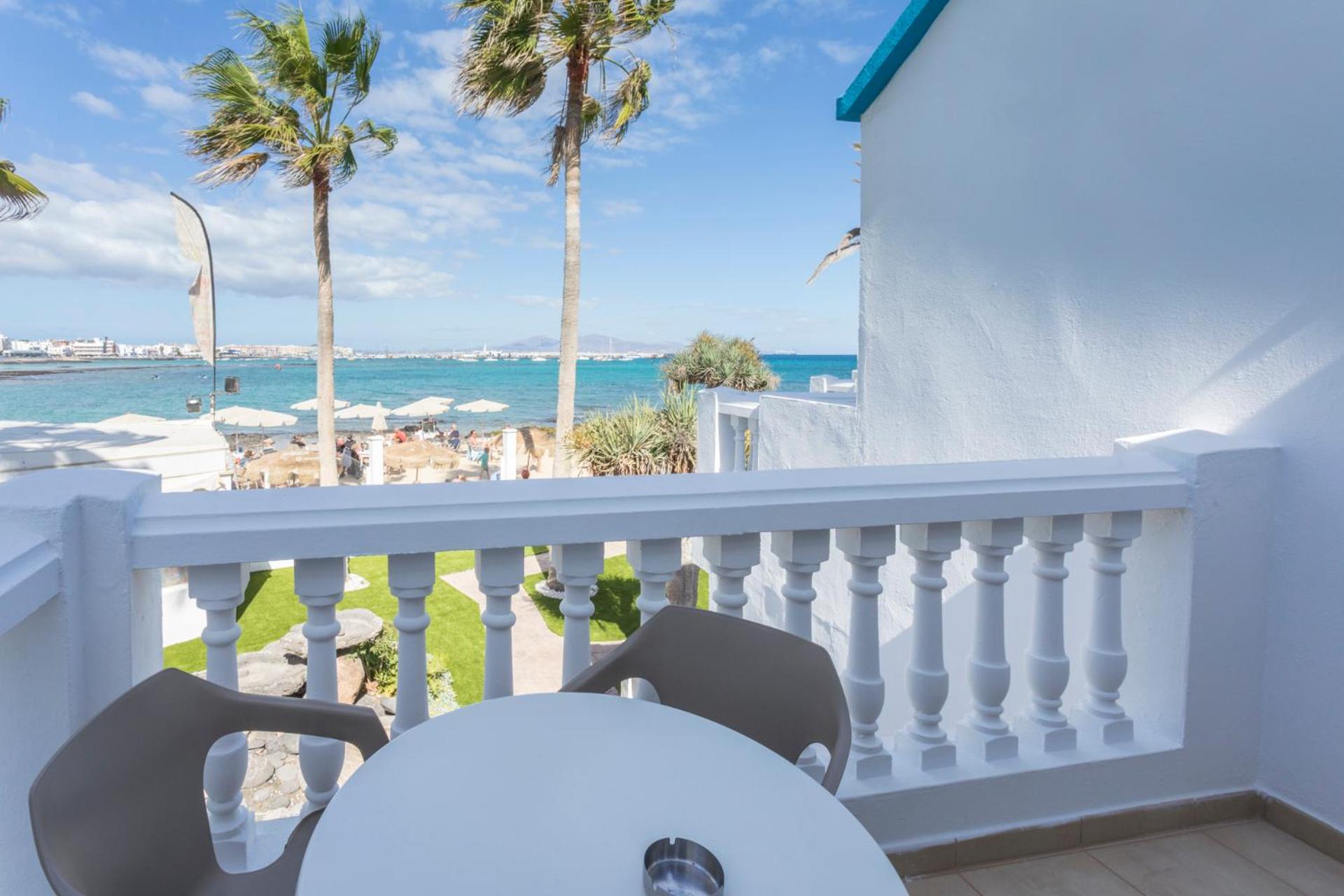 Apartamentos LIVVO Galera Beach
