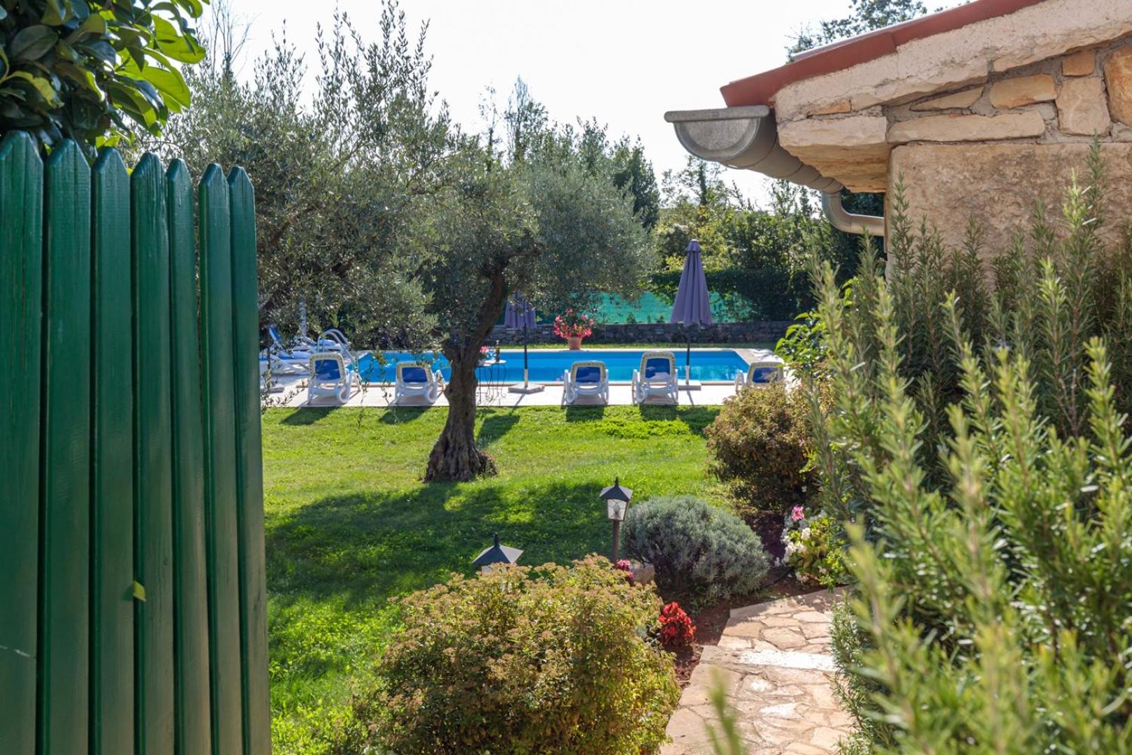 Holiday Home Tamaris with Pool view 4
