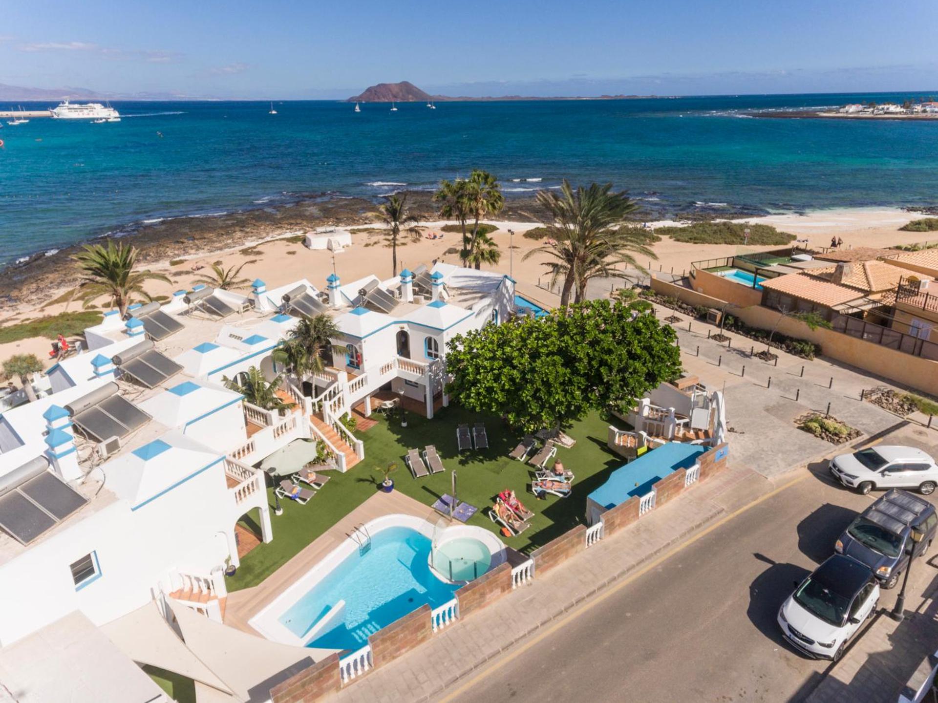 Apartamentos LIVVO Galera Beach