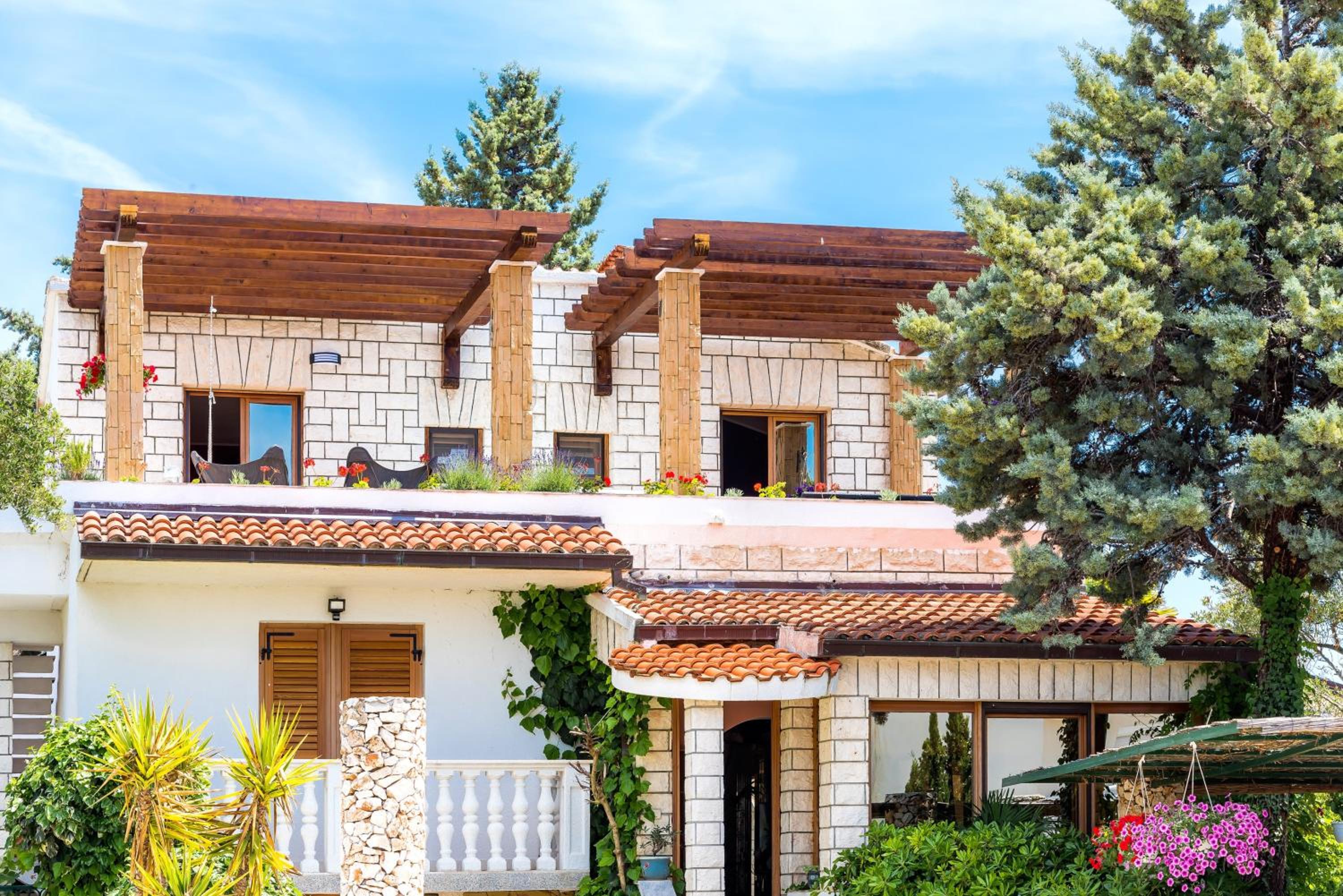 Luxury Villa in Rogoznica with Pool view 3