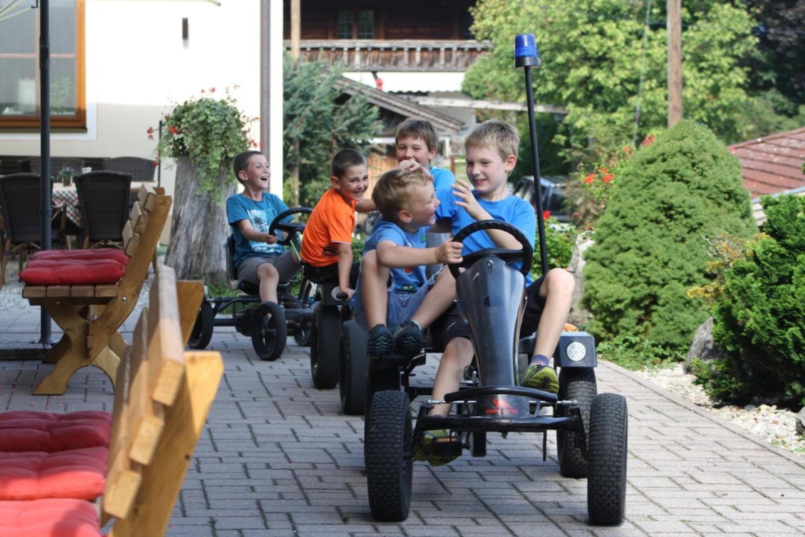 Cafe Wastelbauerhof - Urlaub auf dem Bauernhof