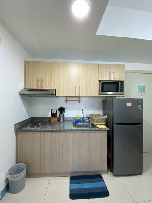 A Cozy 2 Bedroom Unit with a Parking at Tower 2 South Residences SM Southmall view 2