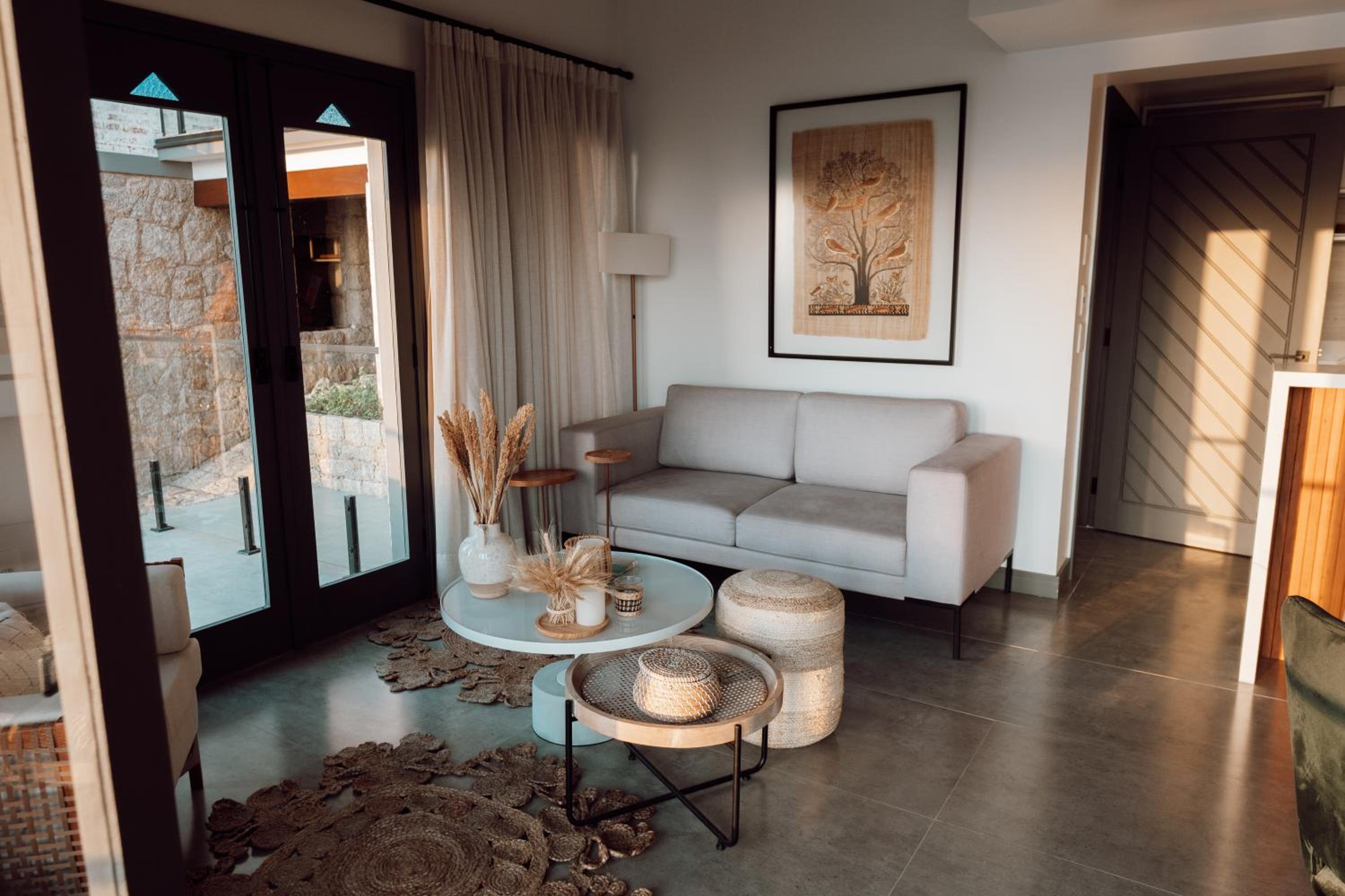 Naatooh Guest Houses