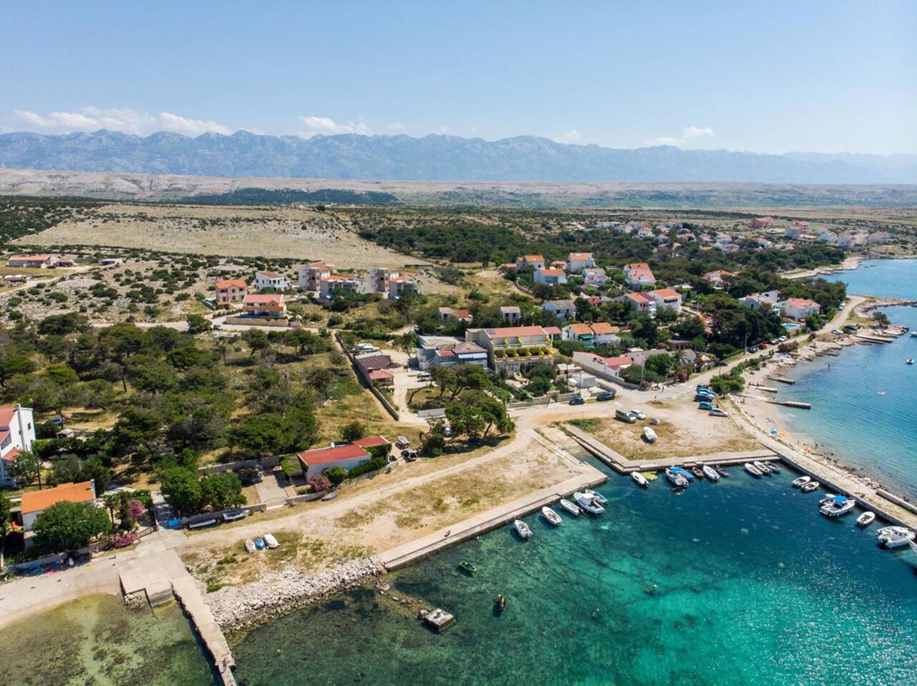 Apartment Gianni only 70m from the sea, island Pag photo 3
