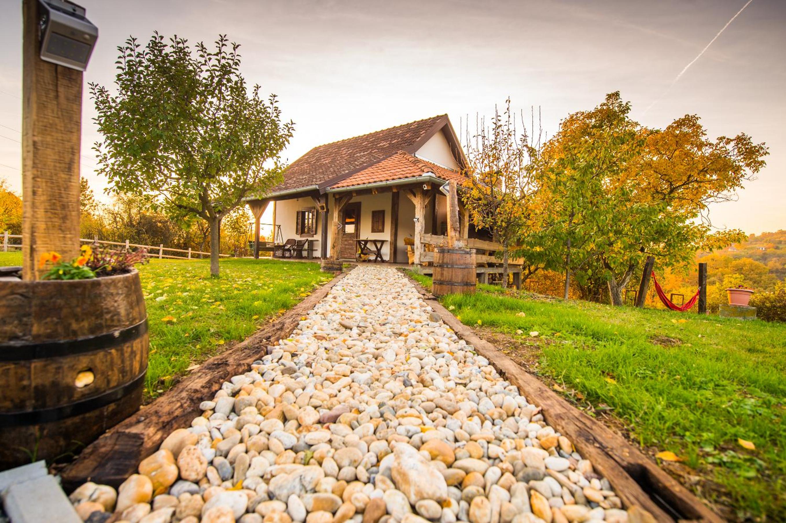 Hotel Kuća za odmor Atar - Image 1