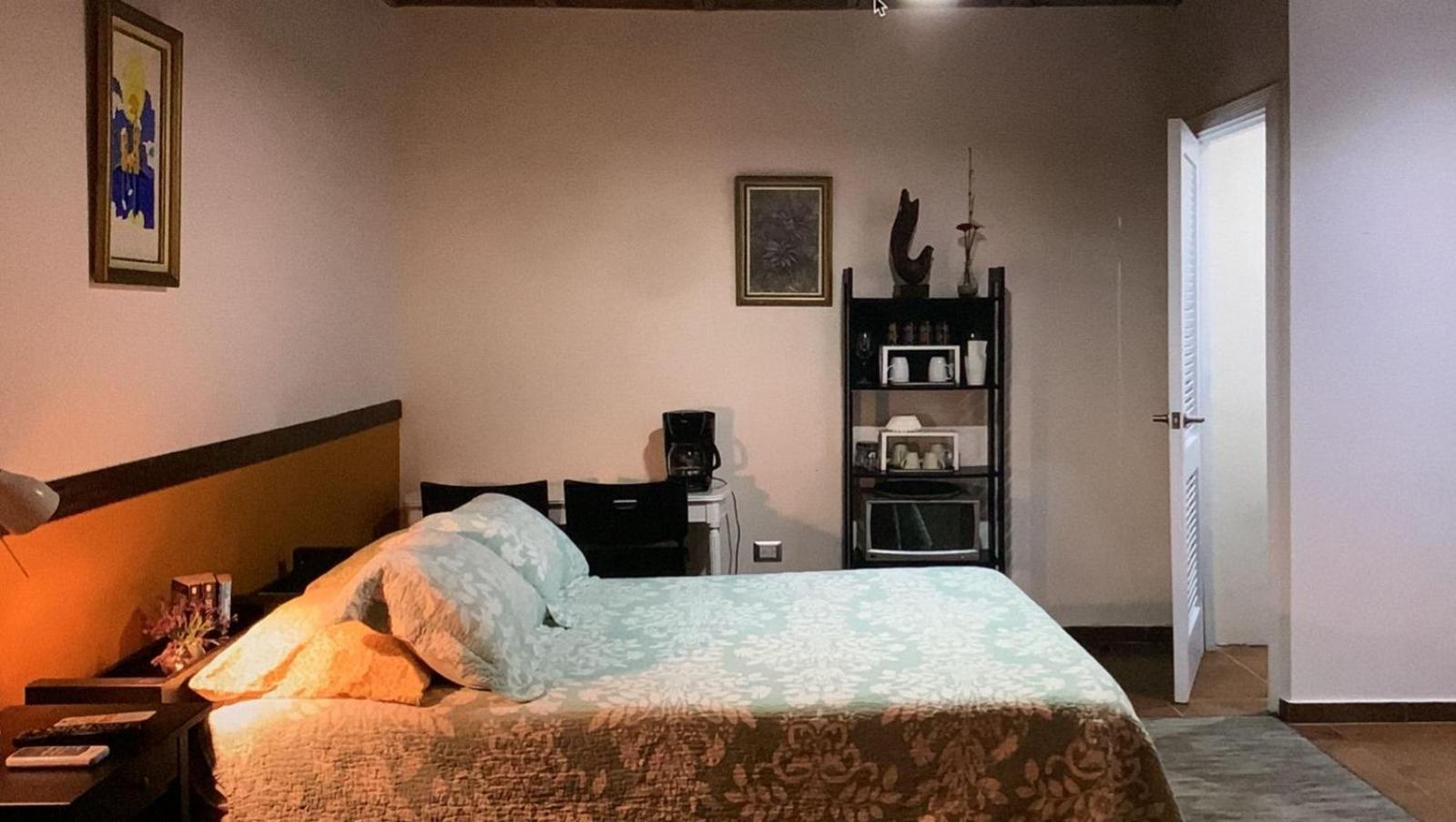Manaya Bed & Breakfast