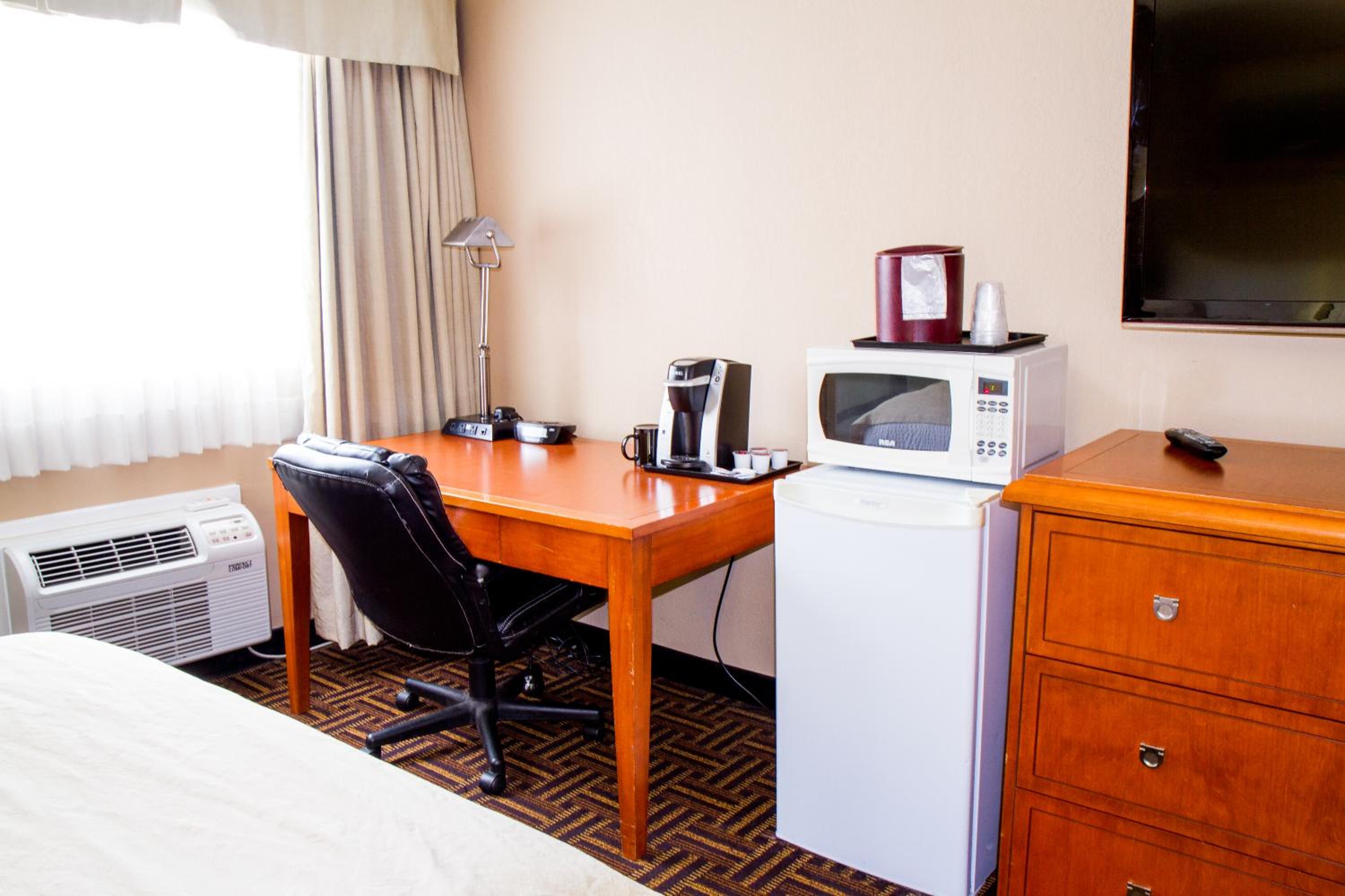 Medicine Hat Vacations - Wyndham Garden Medicine Hat Conference Center - Property Image 2