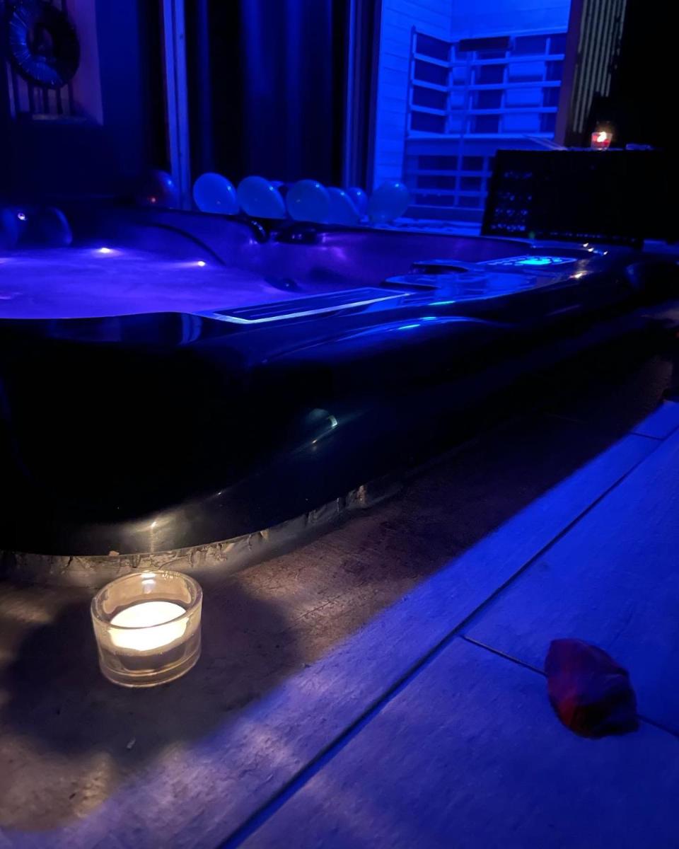 Jacuzzi