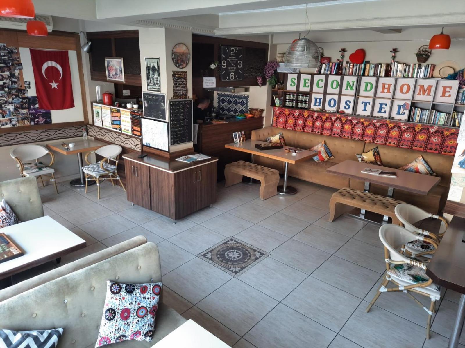 Second Home Hostel - Image 18