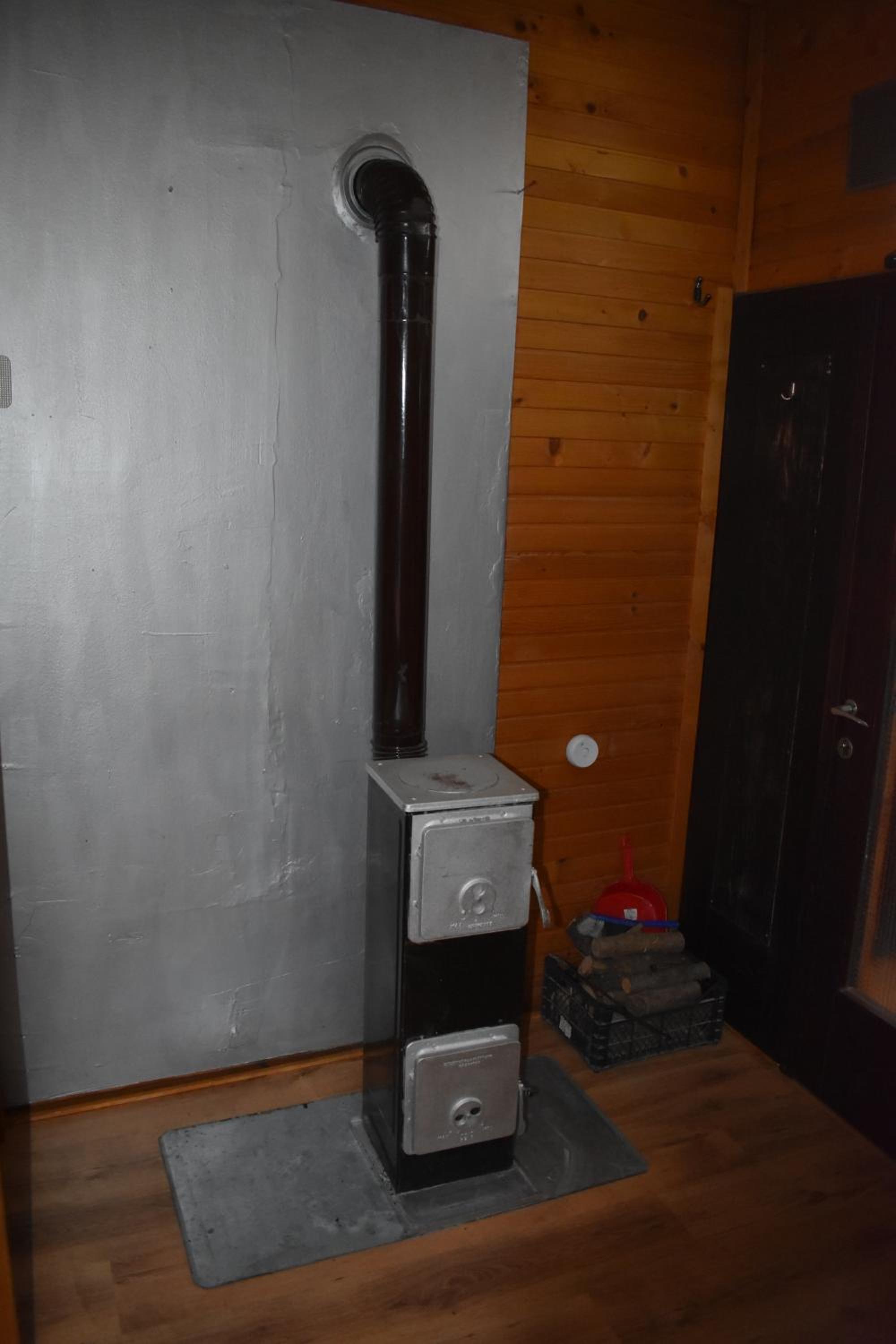 Photo 8