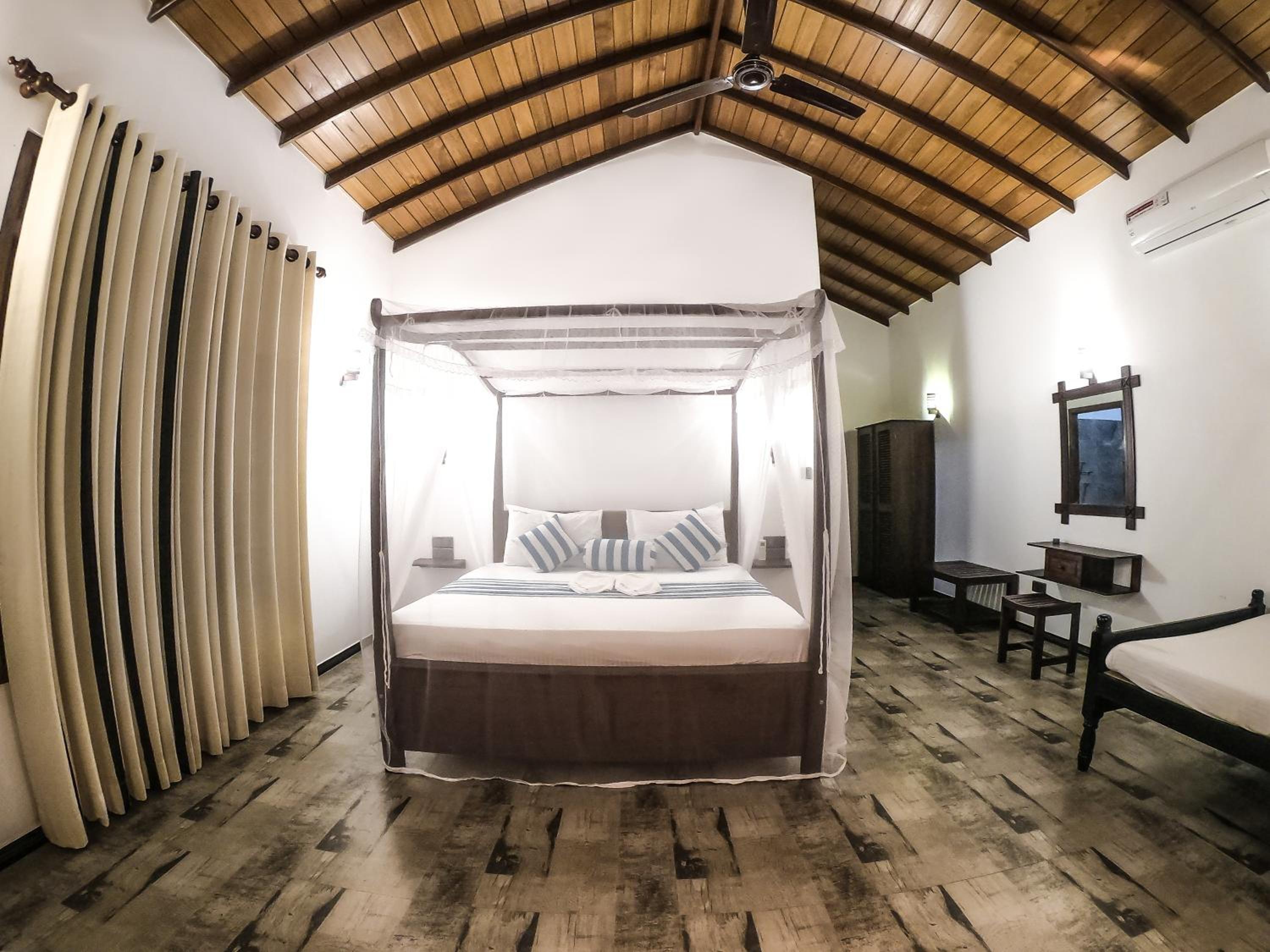Araliya Gardens Hotel