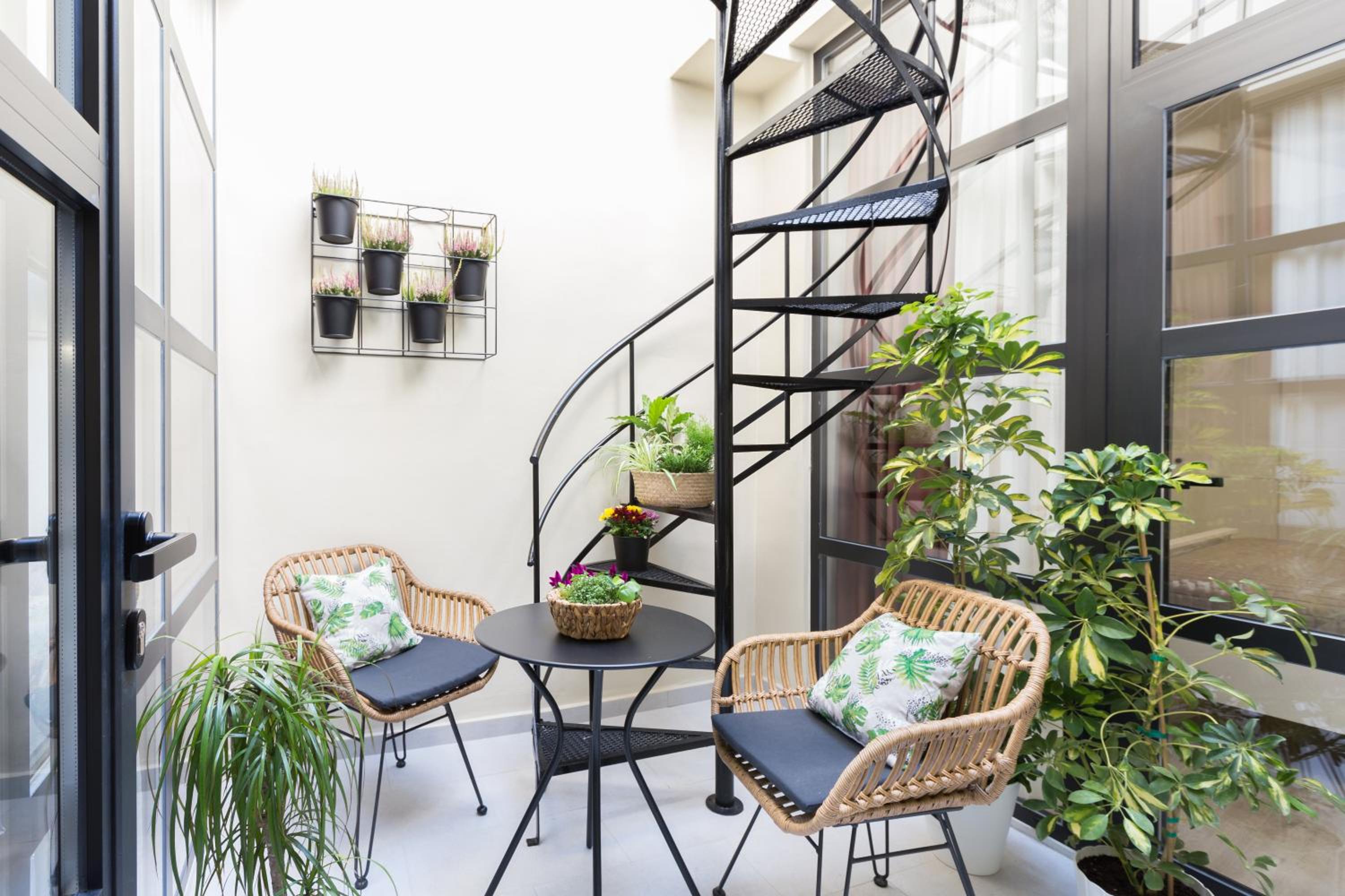 balance & terrace