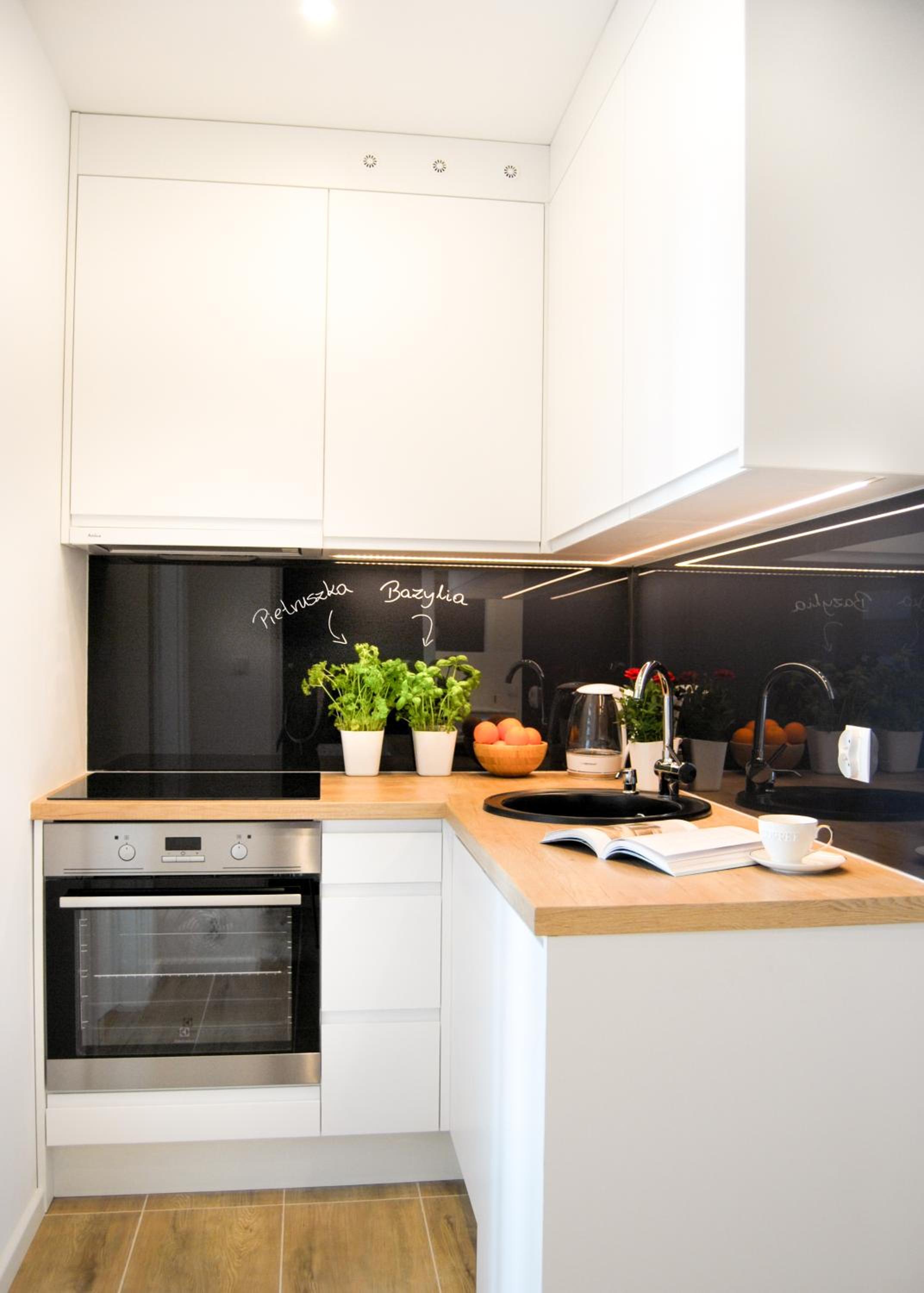 Mogilska Tauron Arena Two Bedroom Apartment view 2