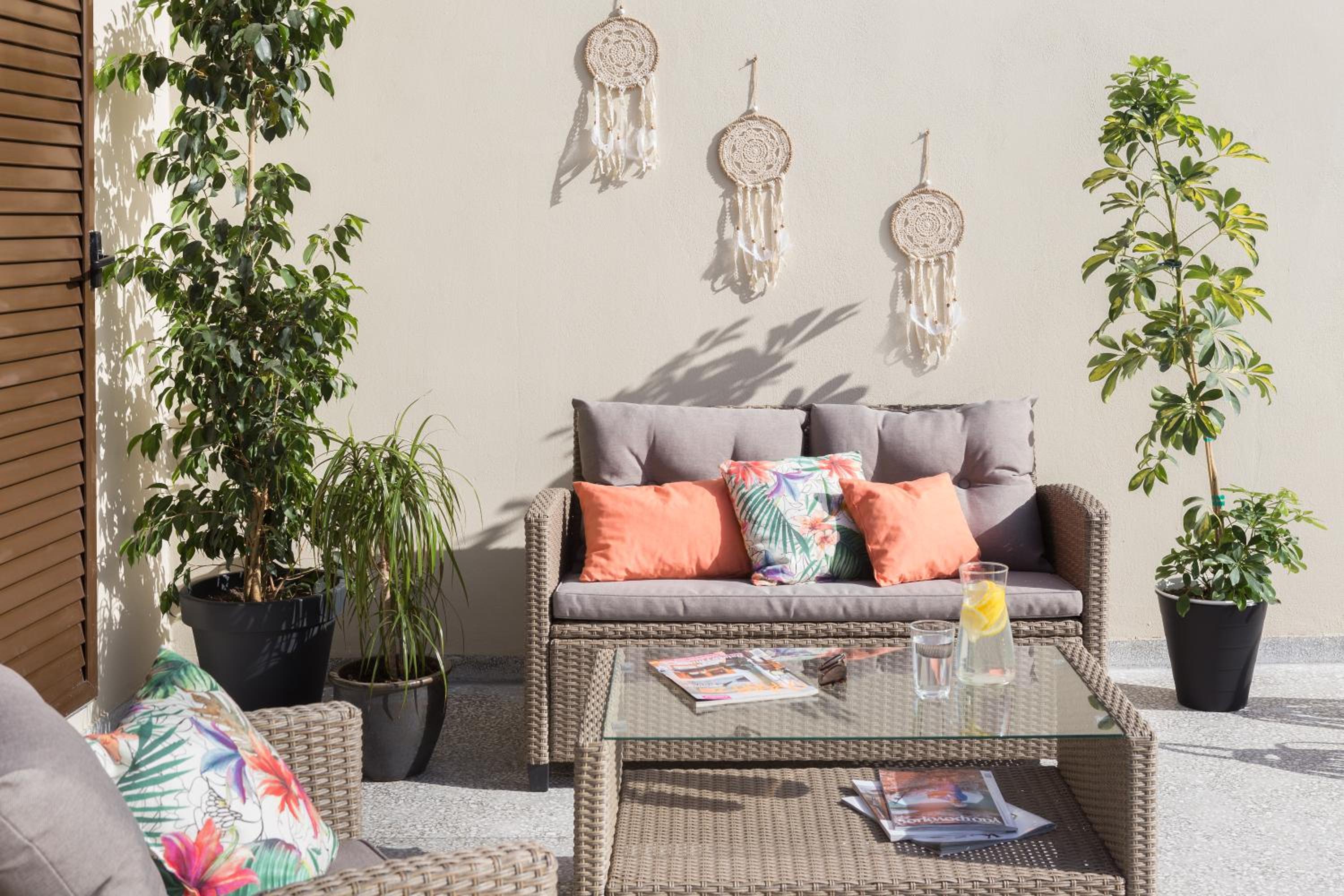 balance & terrace
