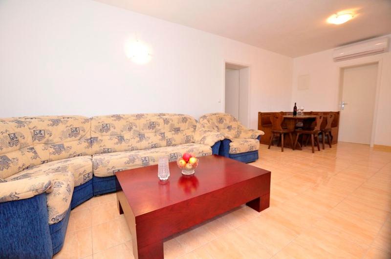 apartmani Tanja en Postira