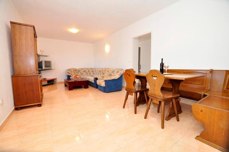 apartmani Tanja en Postira