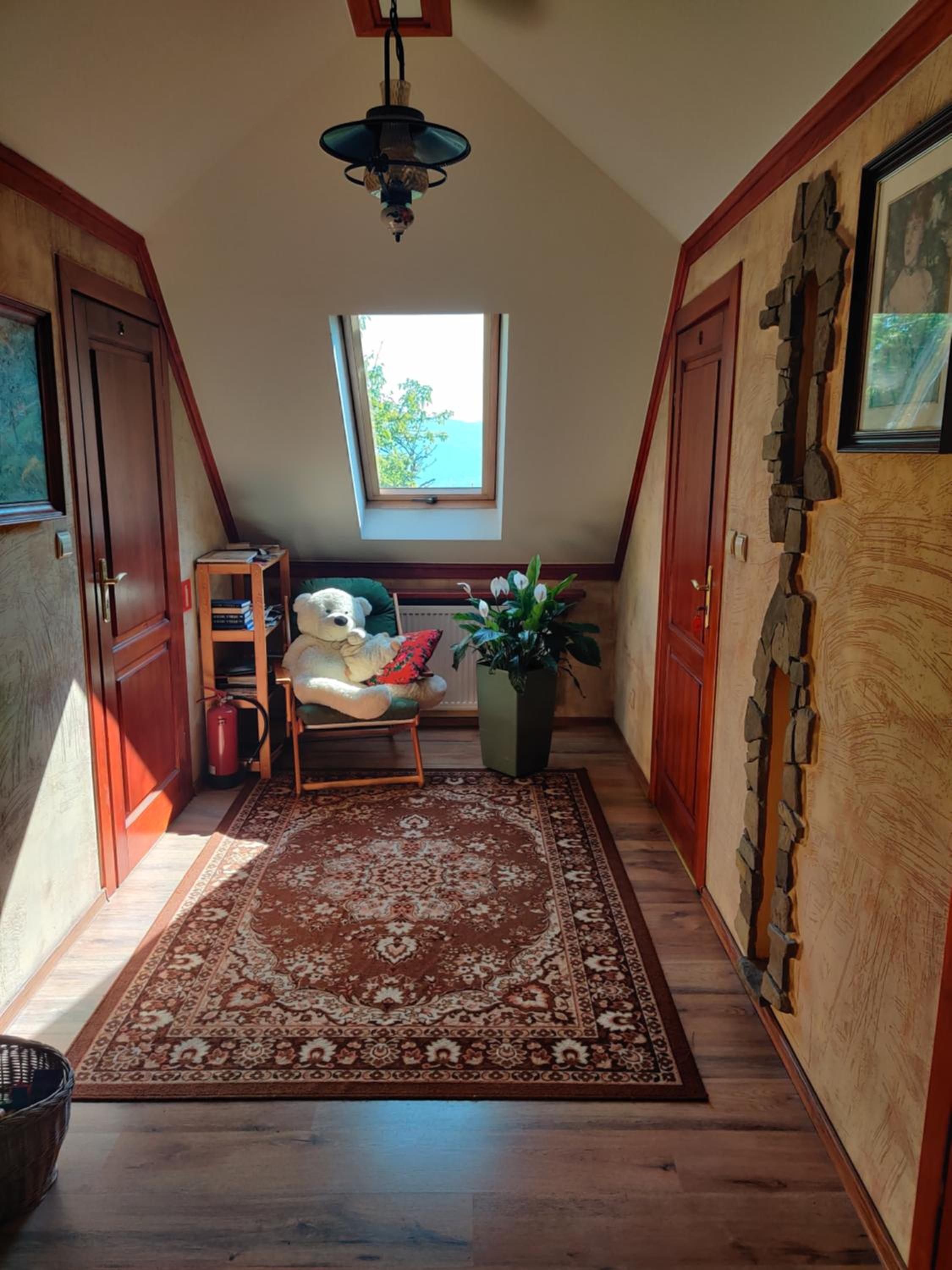 Photo 29