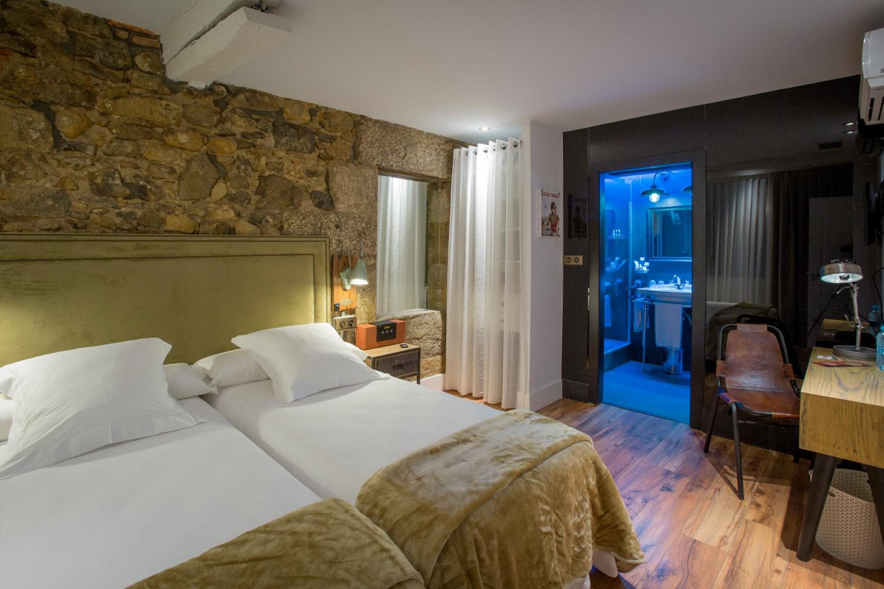 Pensión Boutique Caravan Cinema