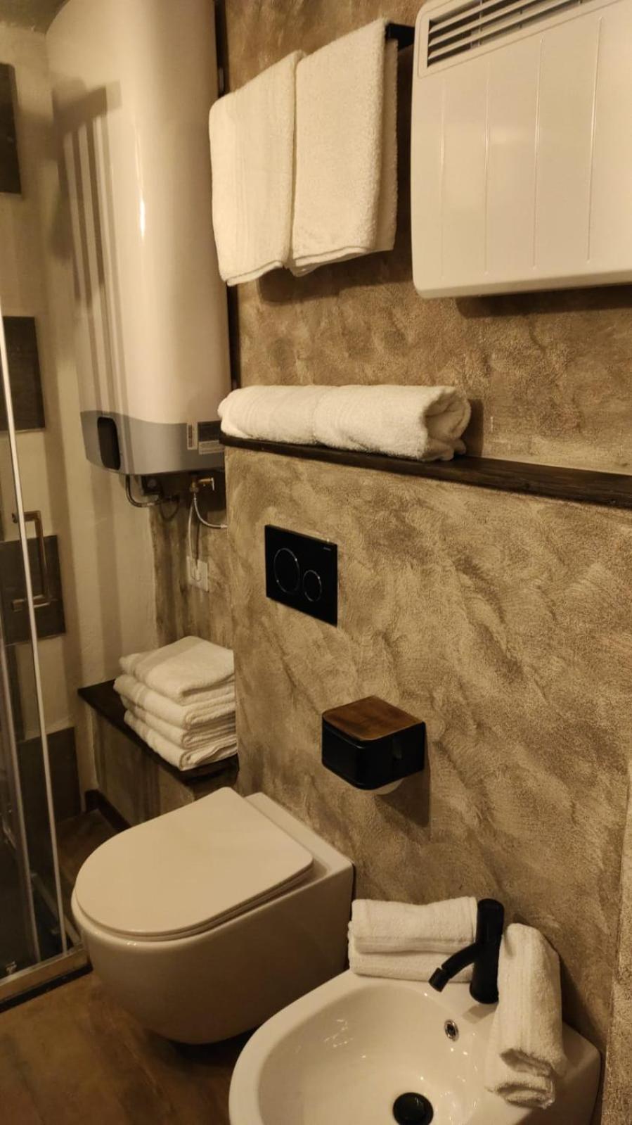 MadeBoutique Rooms