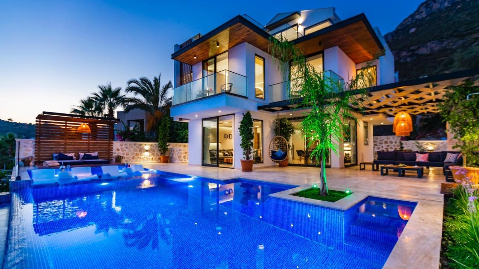 Hotel Villa Phi with heated indoor pool - Image 1