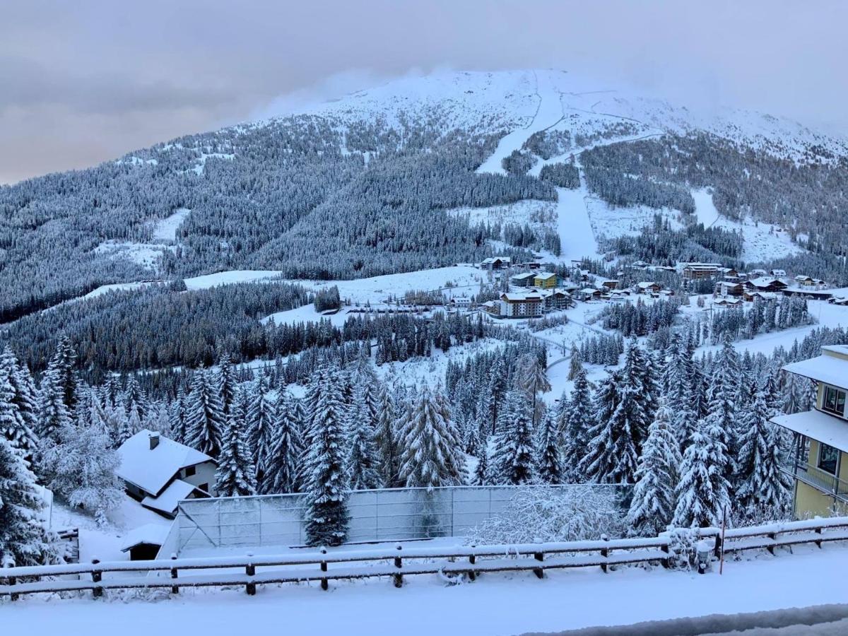 Large Family Holiday Home near Katschberg
