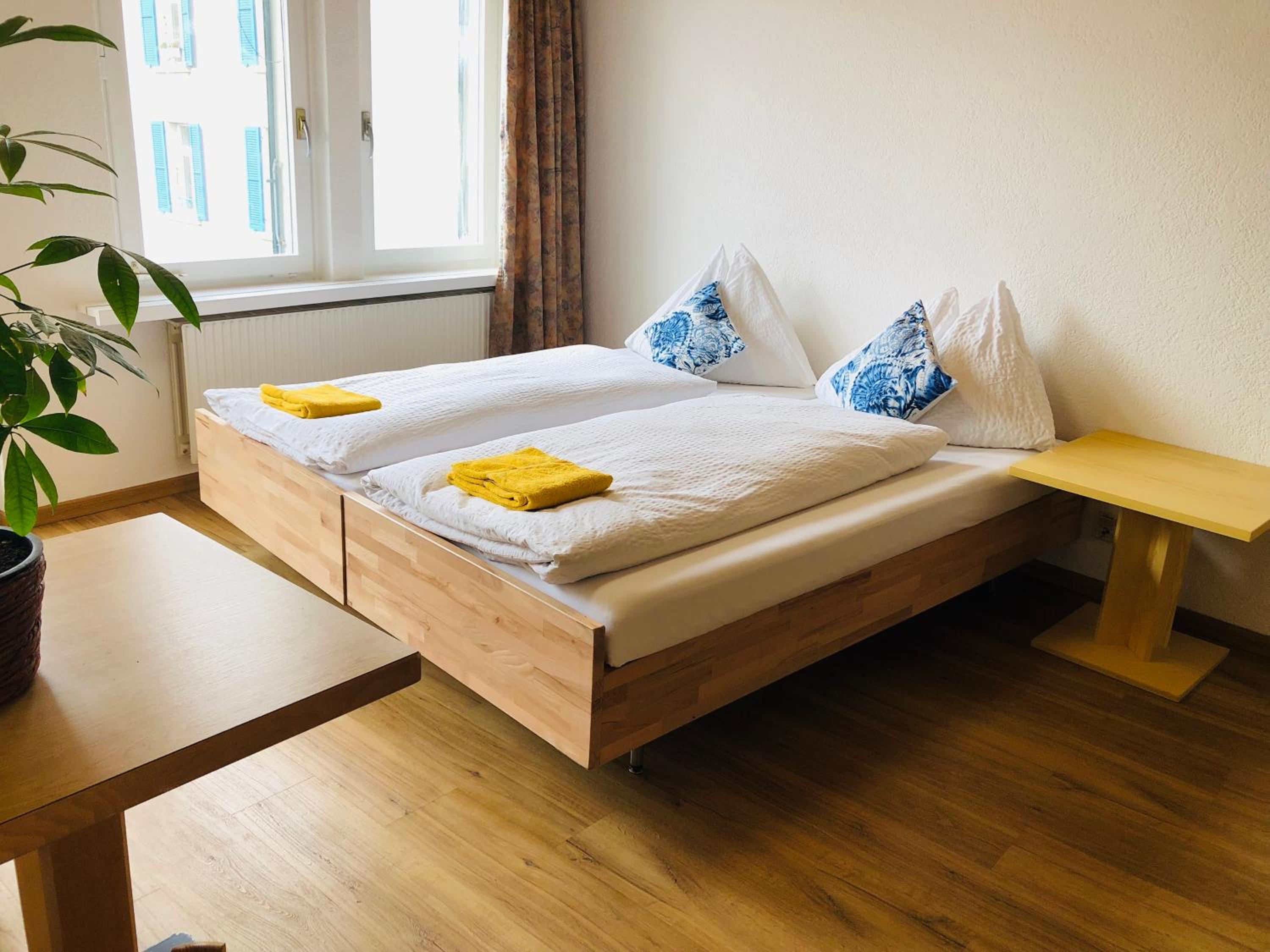 Downtown Apartment 9