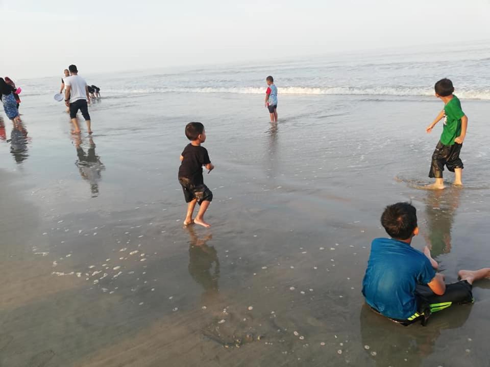 D'Ombak Homestay Pantai Baru photo 2