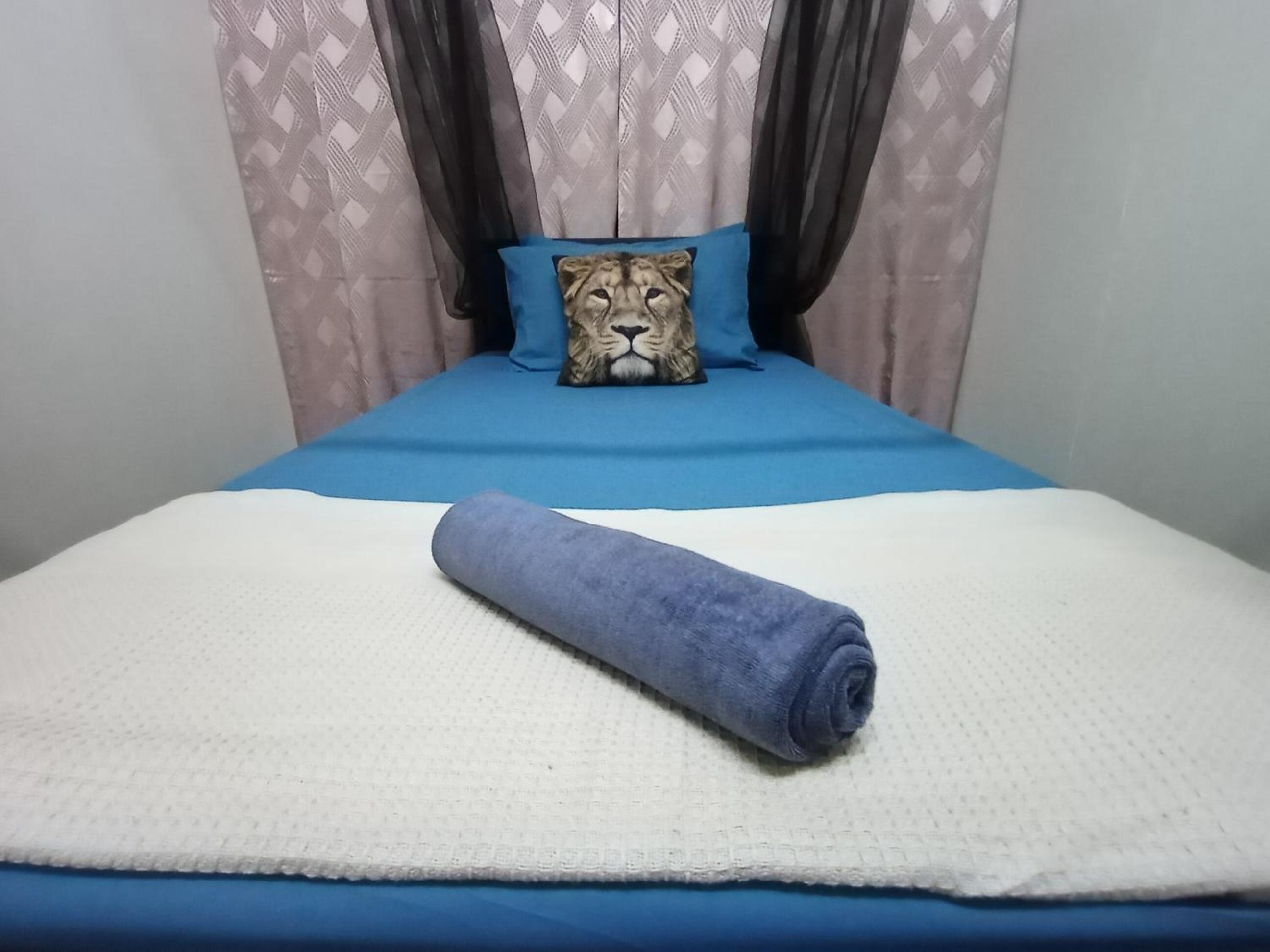 Minimalist Shop Stay @ Royal Town photo 4