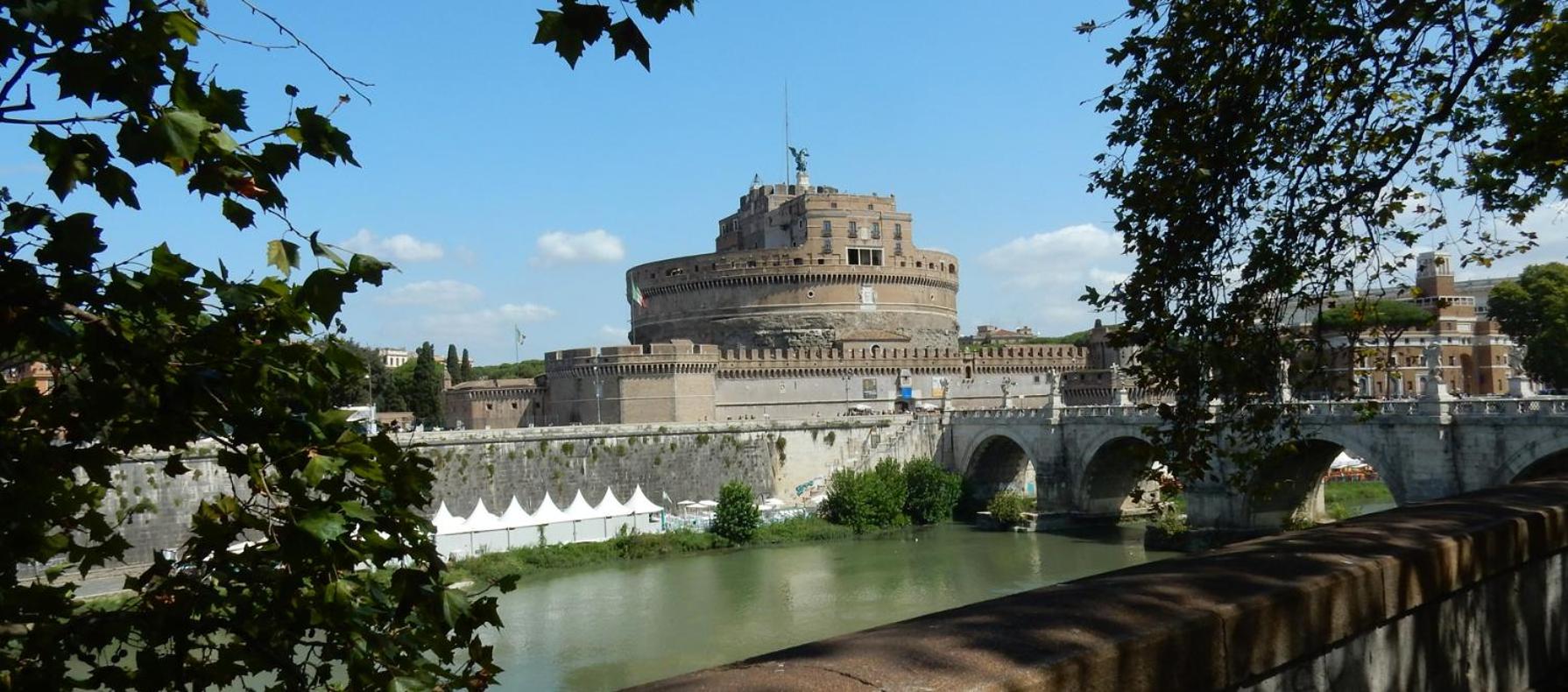 Chéri de Rome Vatican Apartment