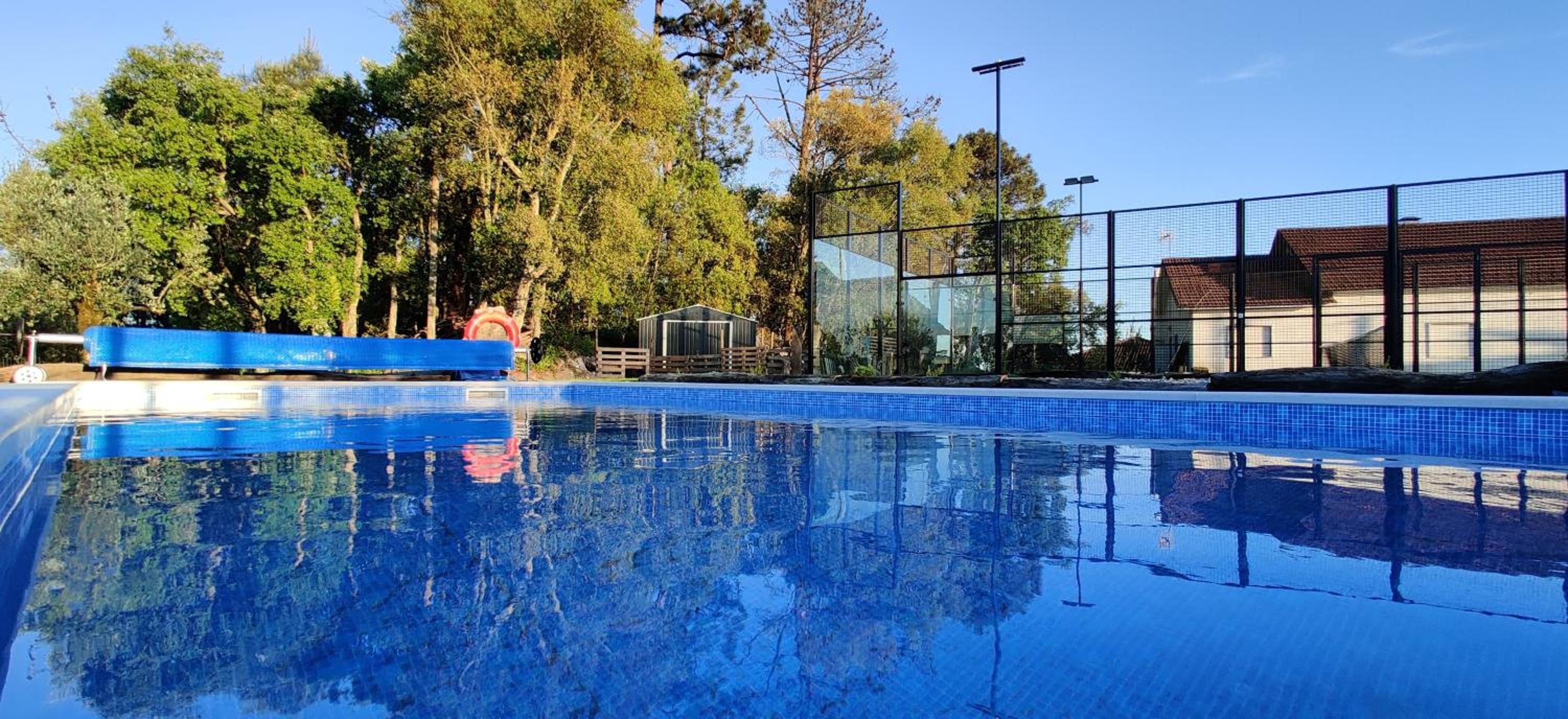 Poço e Meio - Padel & Pool view 4